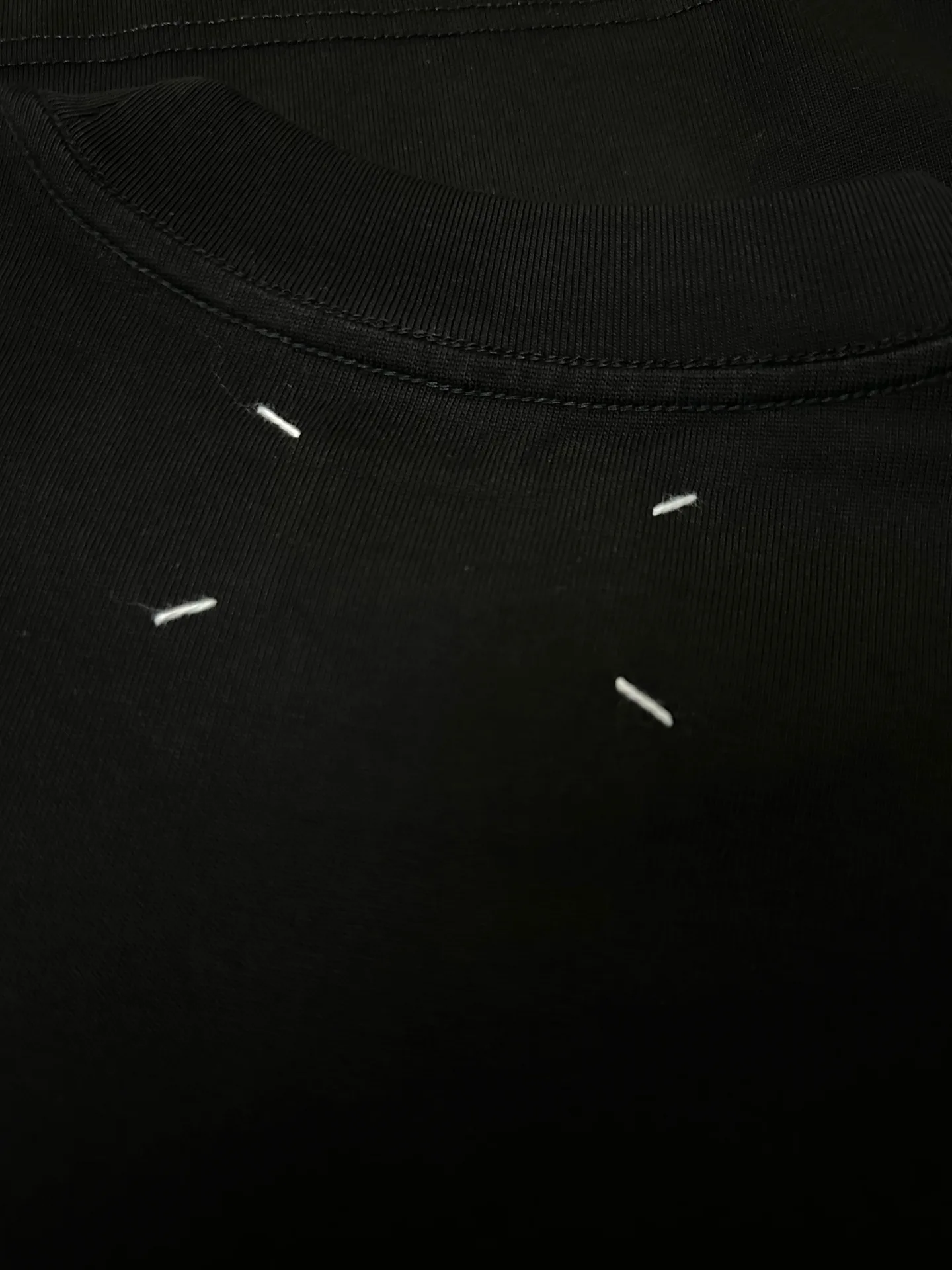 MM6 Maison Margiela Logo Embroidered Heavyweight T-Shirt D19011572 — view 8