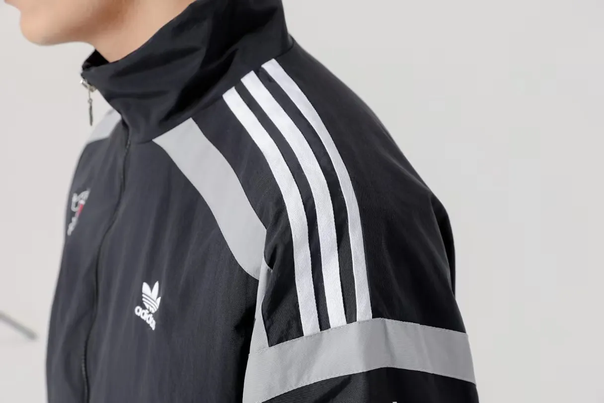 Originals Color-Block Track Jacket D19514409 — view 7