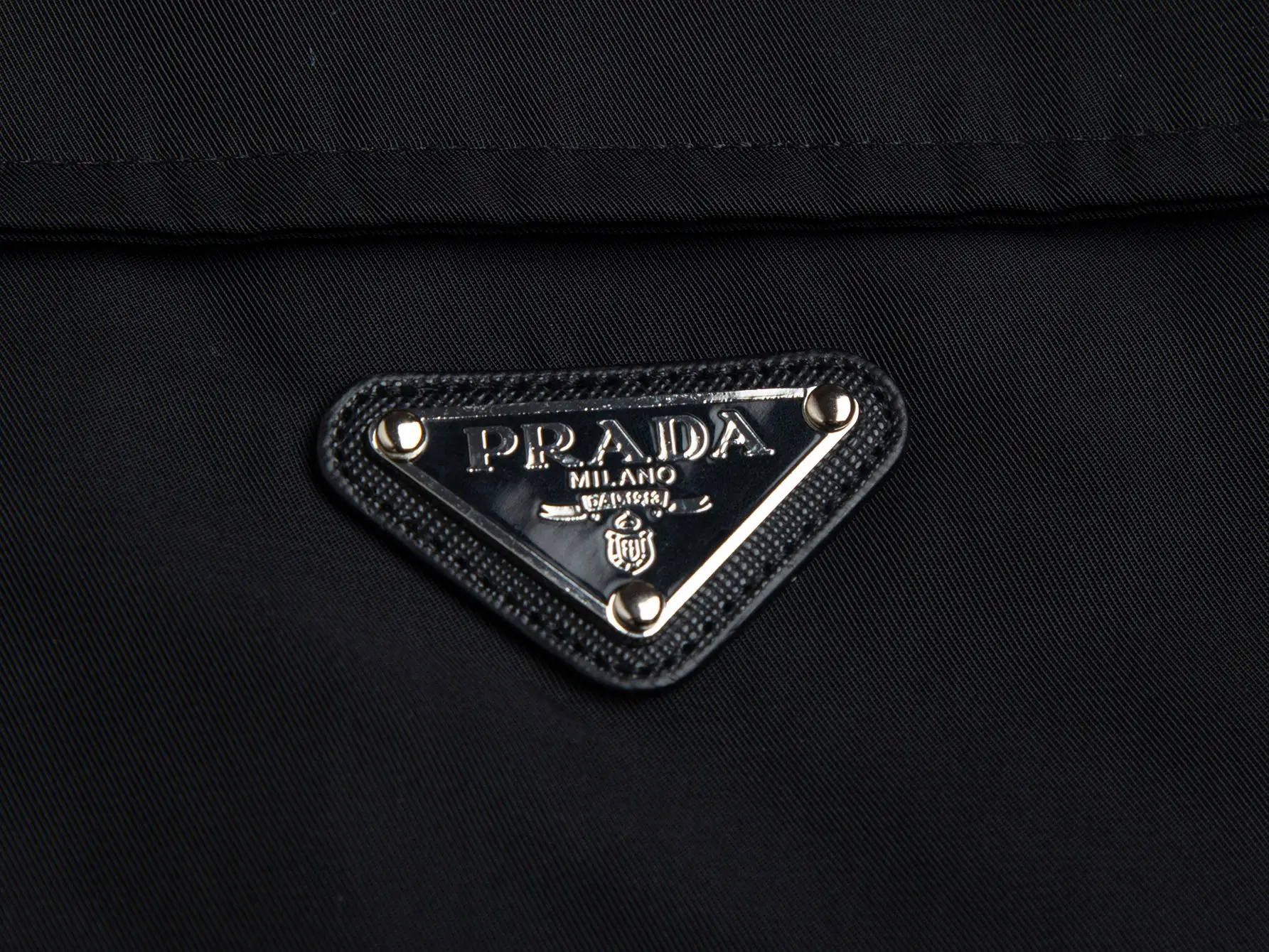 Re-Nylon Utility Vest with Enamel Triangle Logo D19516220 — view 3