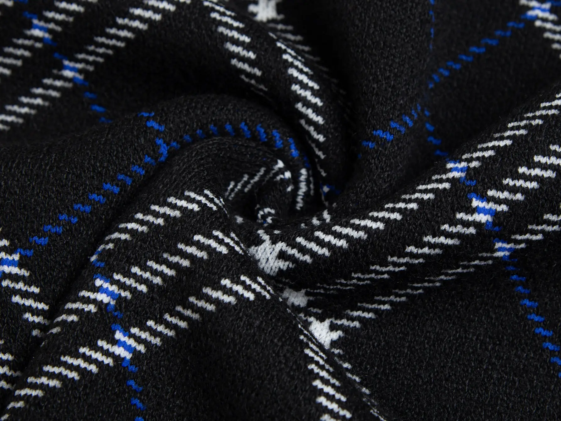 Check Wool-Blend Crew-Neck Sweater D19516455 — view 8