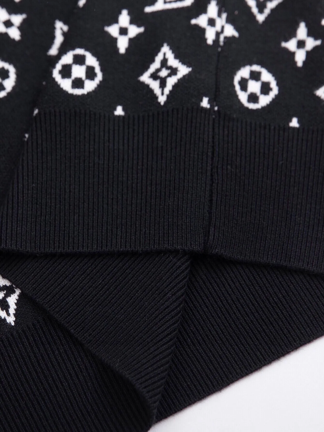 Monogram Jacquard Wool Crew-Neck Sweater D19516459 — view 7