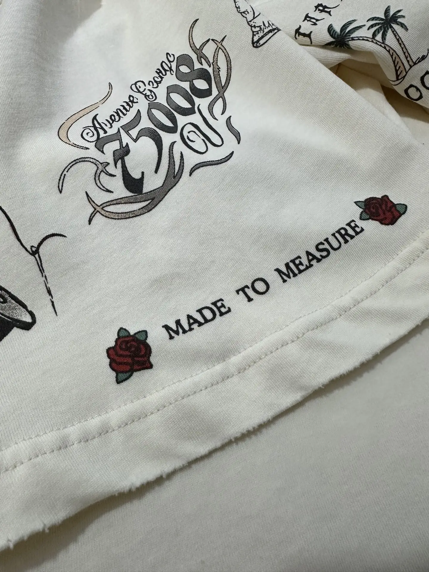 1917 Tattoo Graphic Oversized T-Shirt D19525045 — view 11