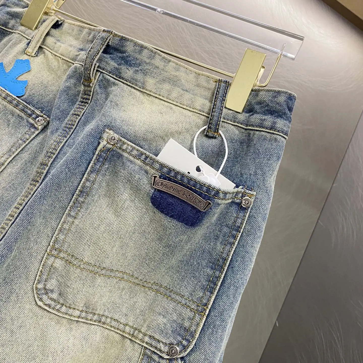 Cross Patch Straight-Leg Carpenter Jeans D19519618 — view 4