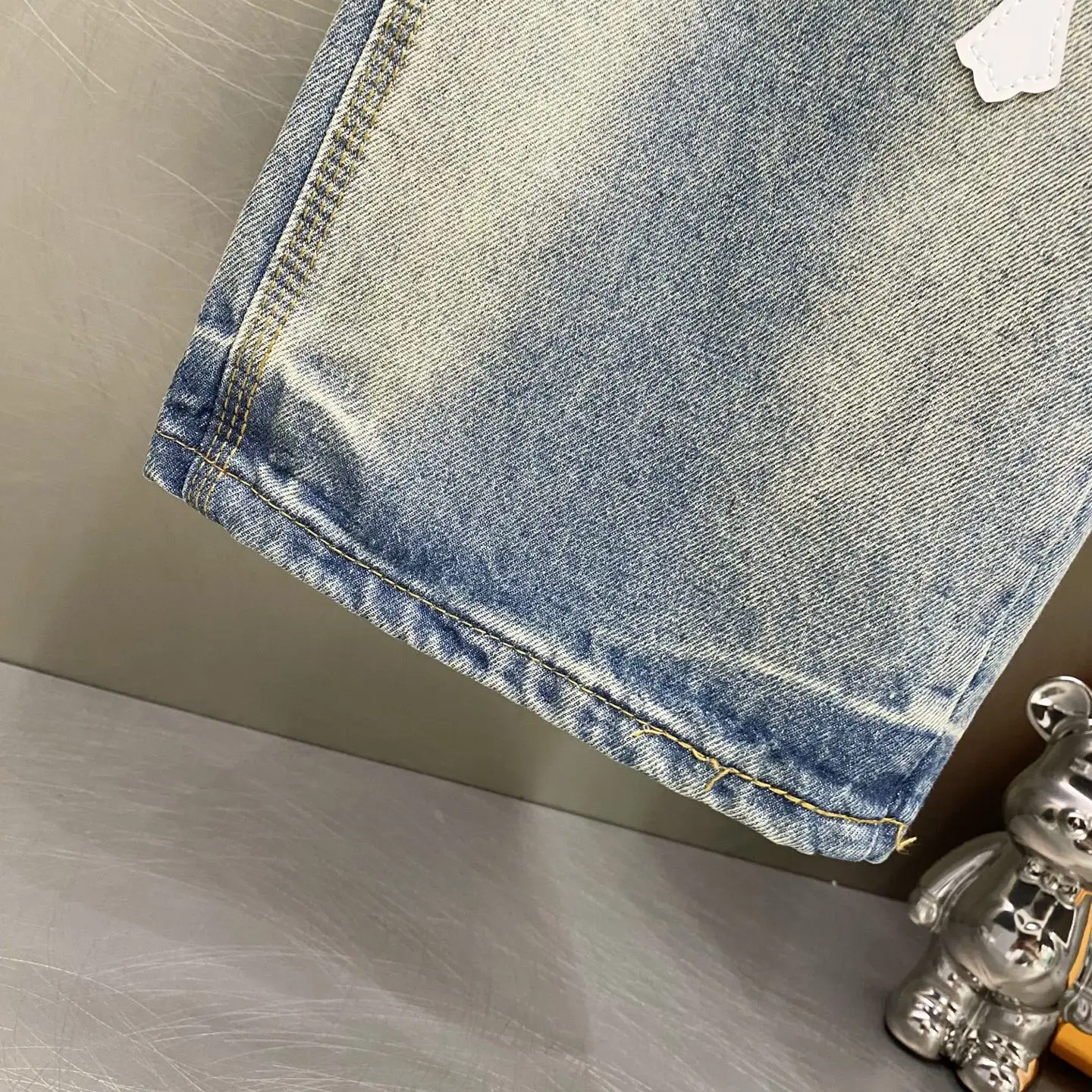 Cross Patch Straight-Leg Carpenter Jeans D19519618 — view 10