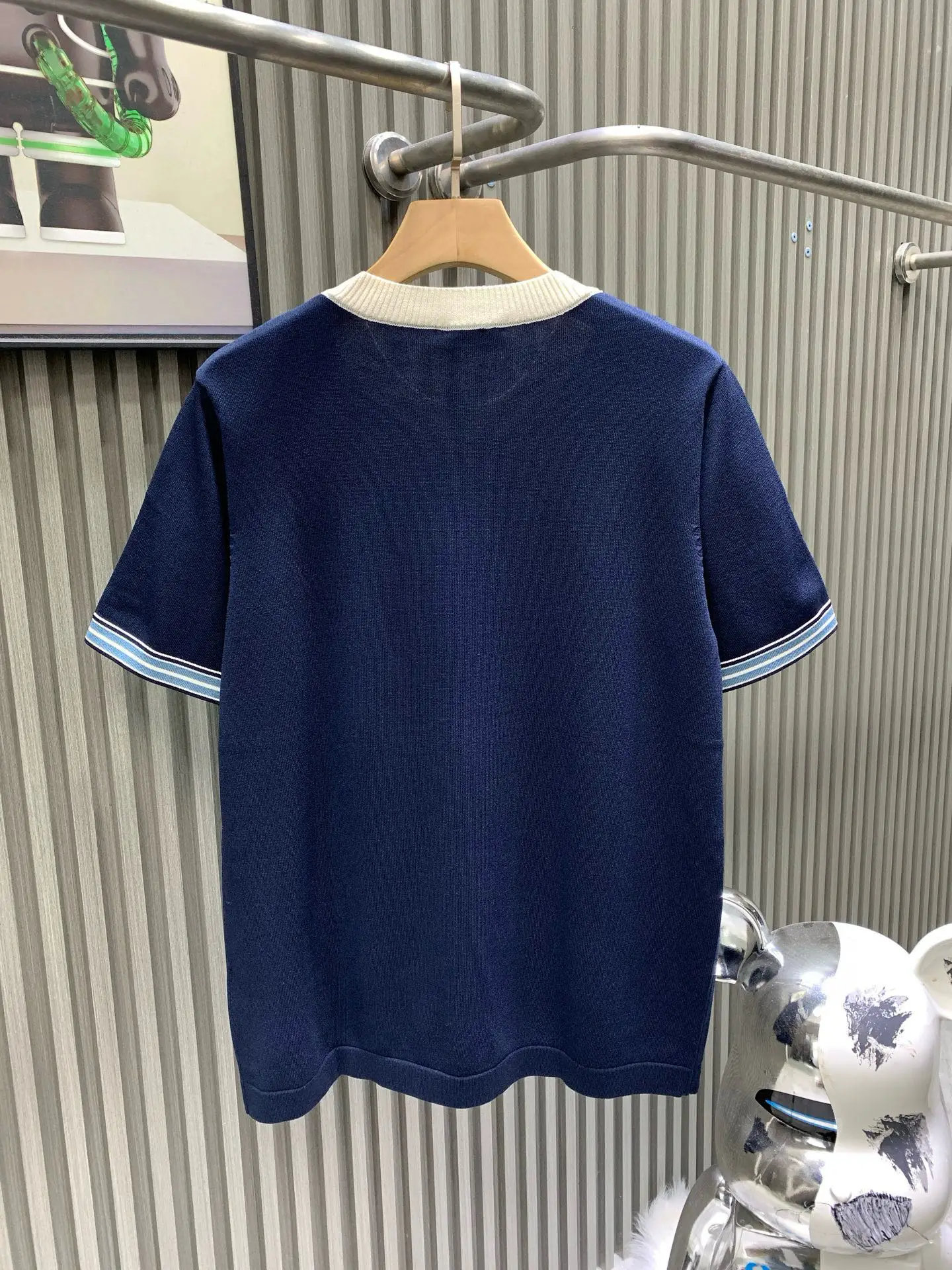 Lily of the Valley Embroidered Knit T-Shirt D19514528 — view 2