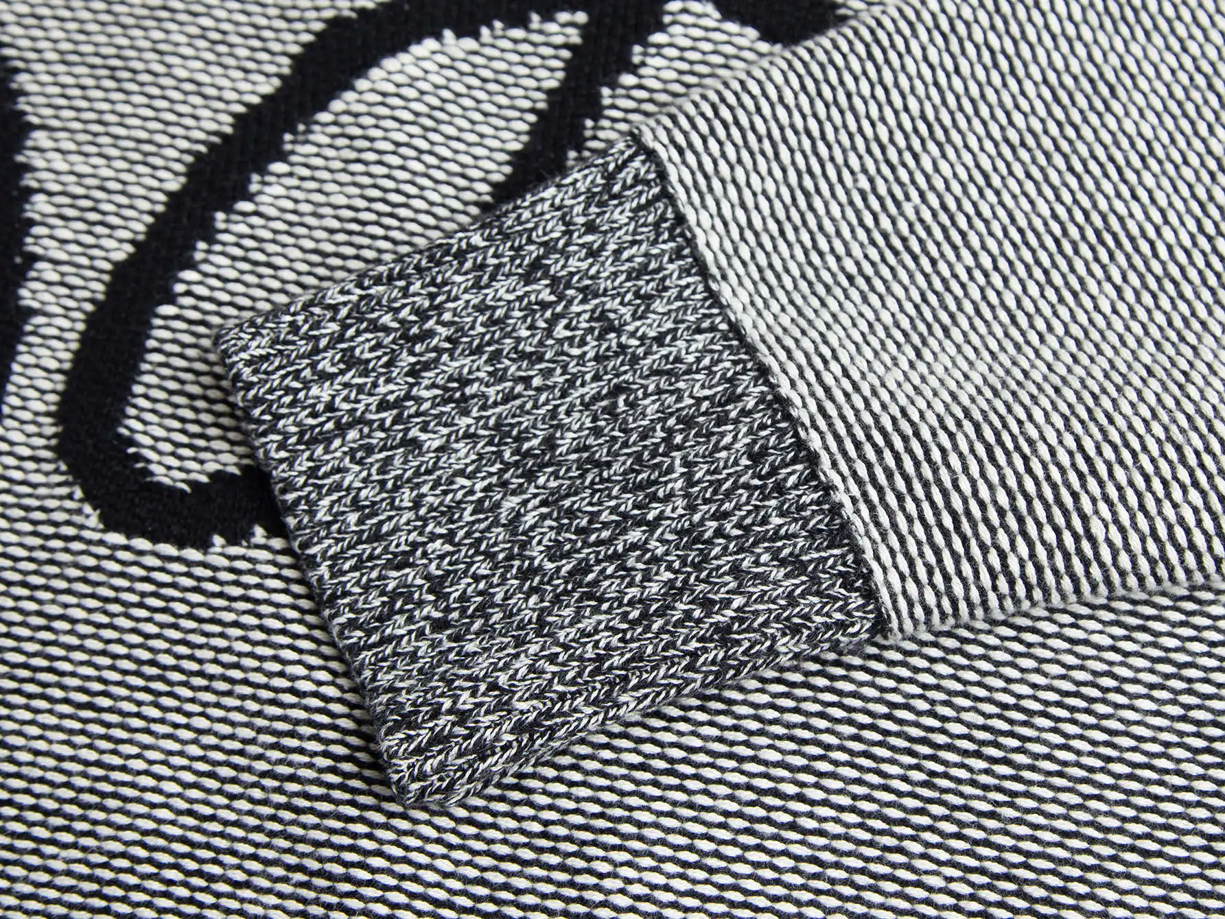 Anagram Logo Wool-Blend Sweater D19516433 — view 5