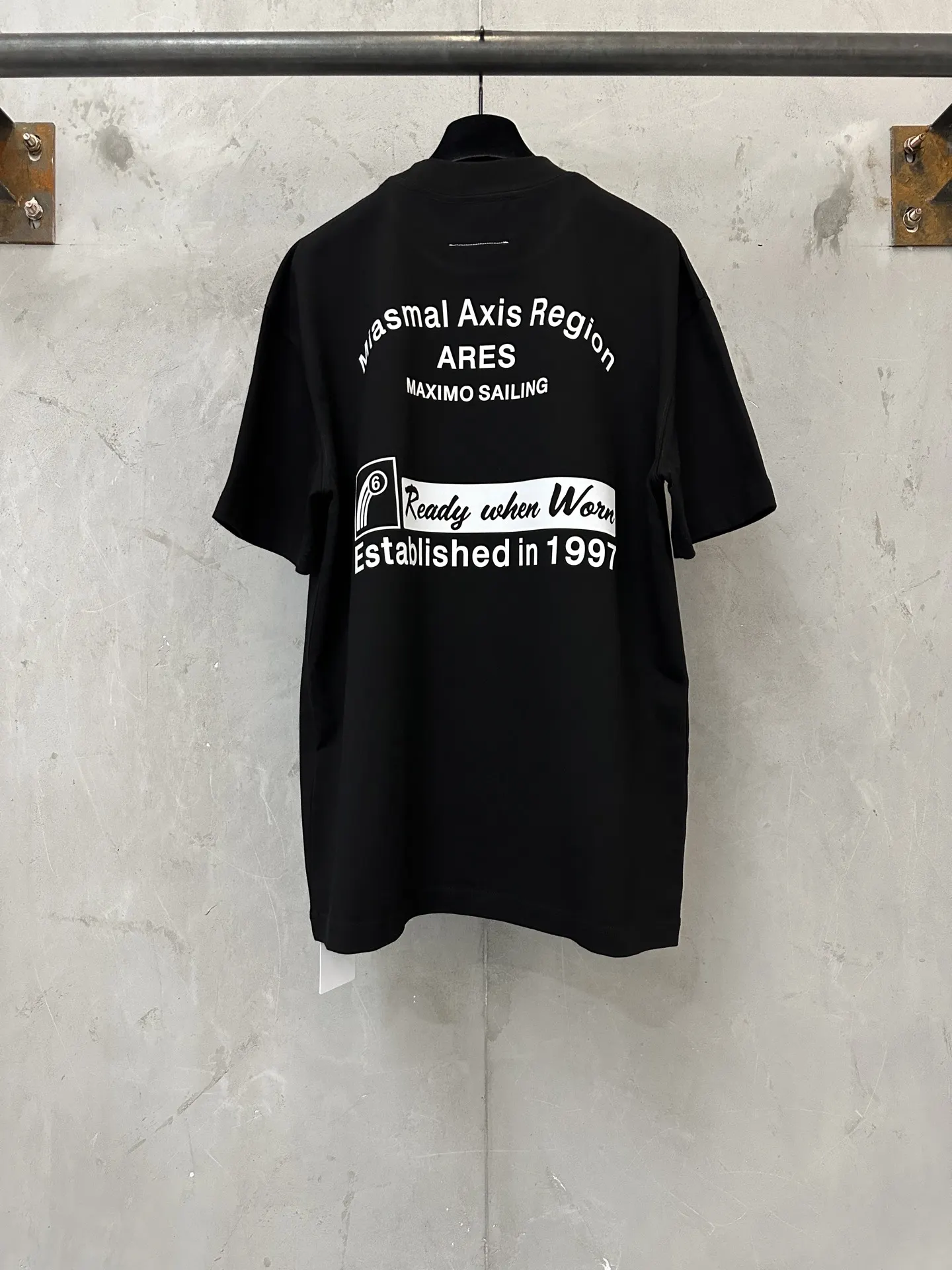 MM6 Maison Margiela Flocked Logo Heavyweight T-Shirt D19525025 — view 2