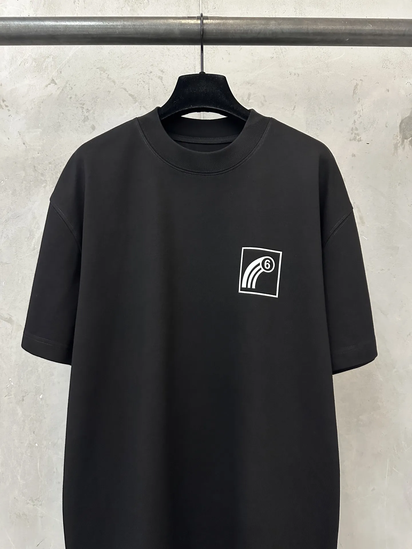 MM6 Maison Margiela Flocked Logo Heavyweight T-Shirt D19525025 — view 3