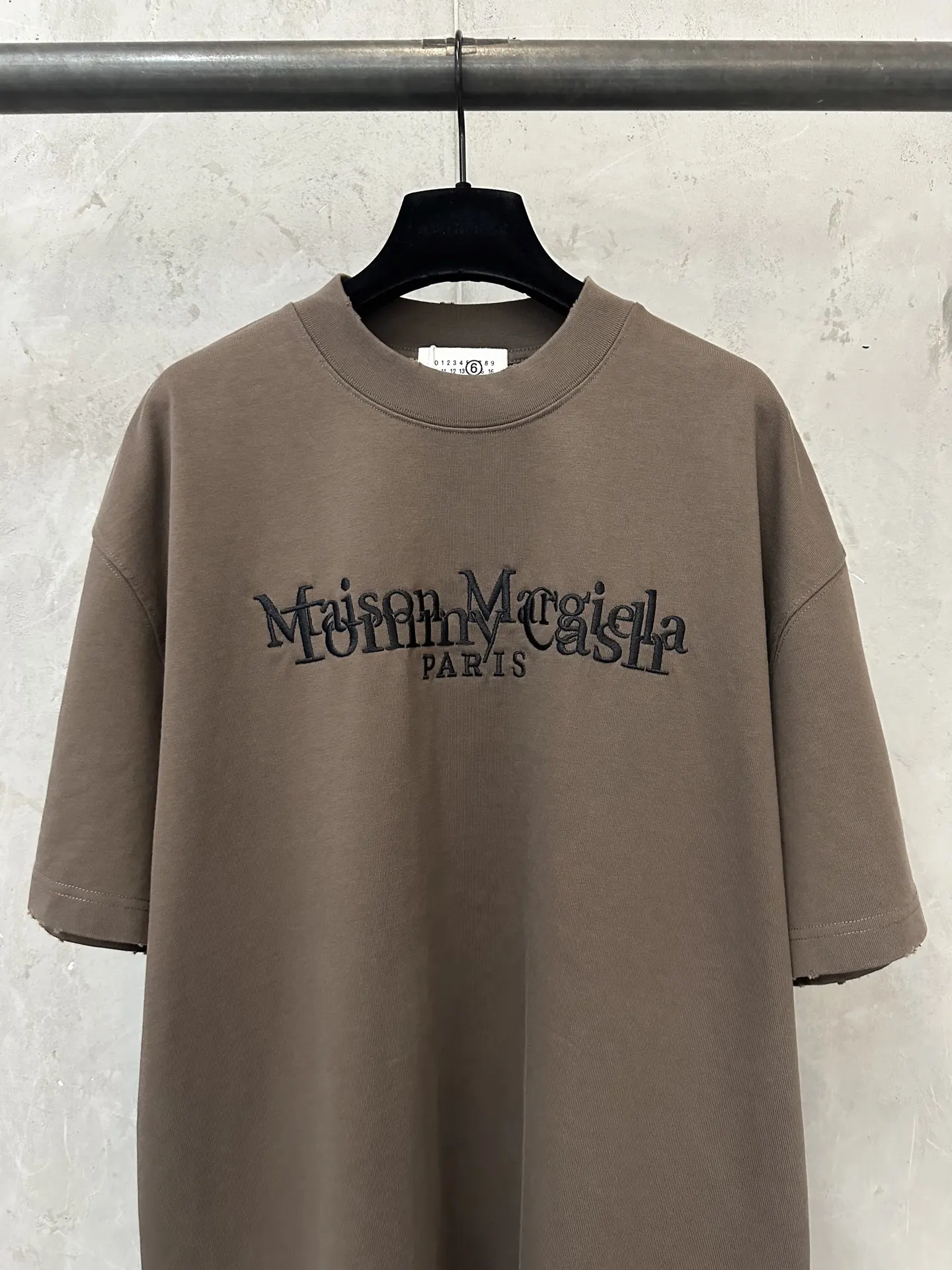 Maison Margiela Embroidered Logo Heavyweight T-Shirt D19518987 — view 3