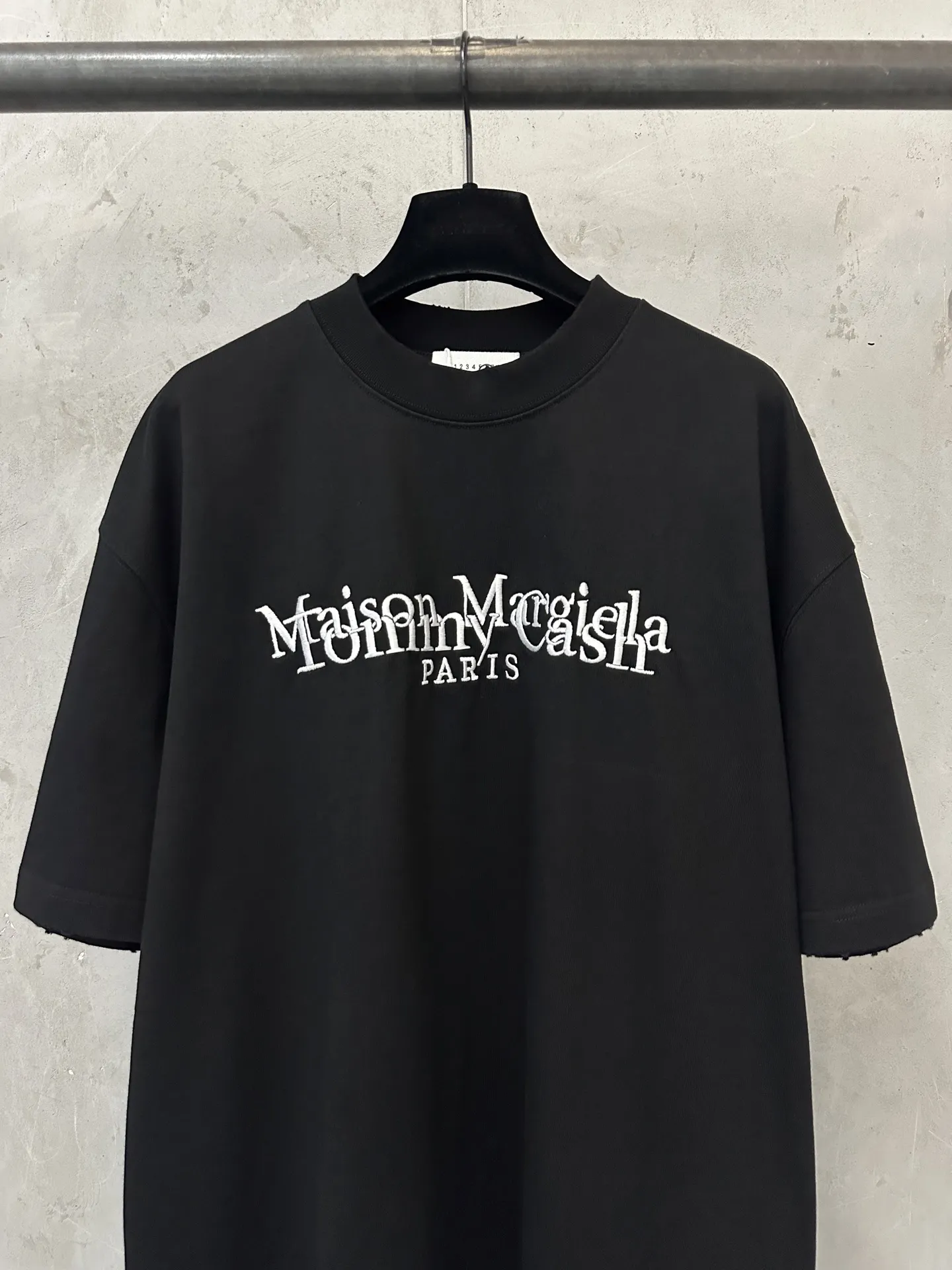 Embroidered Logo Heavyweight Cotton T-Shirt D19518986 — view 3