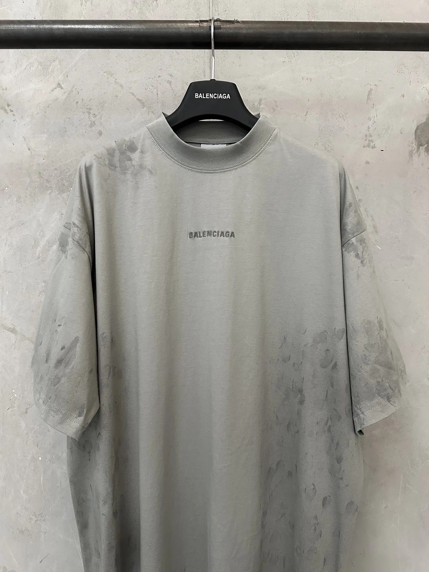 Logo Embroidered Graffiti Jersey T-Shirt D20018979 — view 3