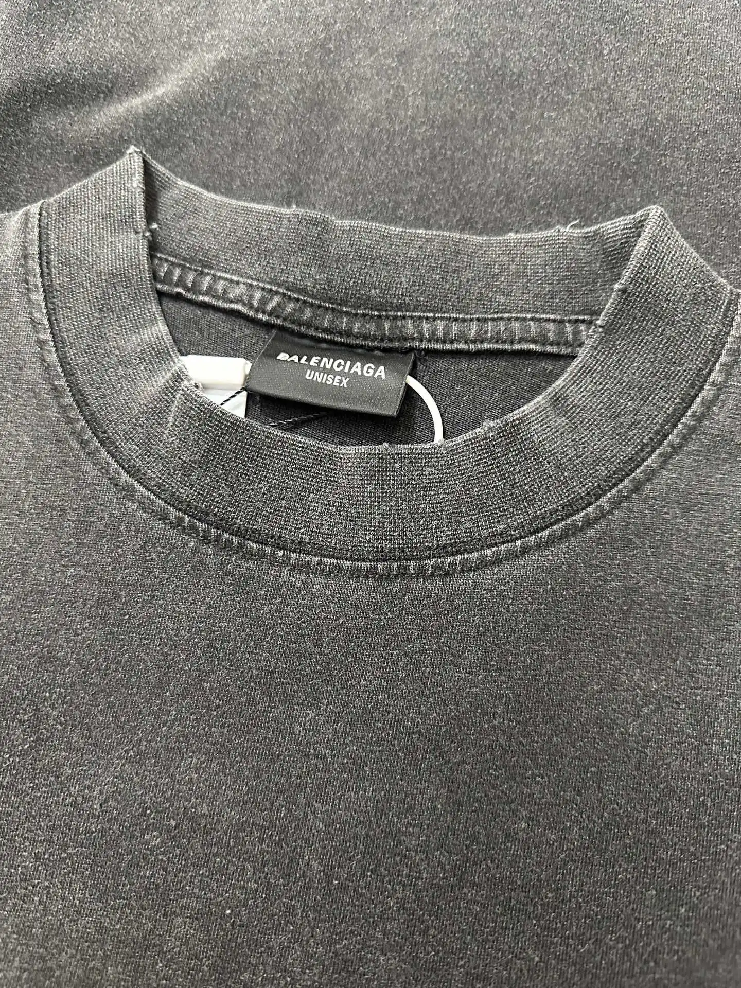 Logo Embroidery Washed Cotton T-Shirt D20020206 — view 6