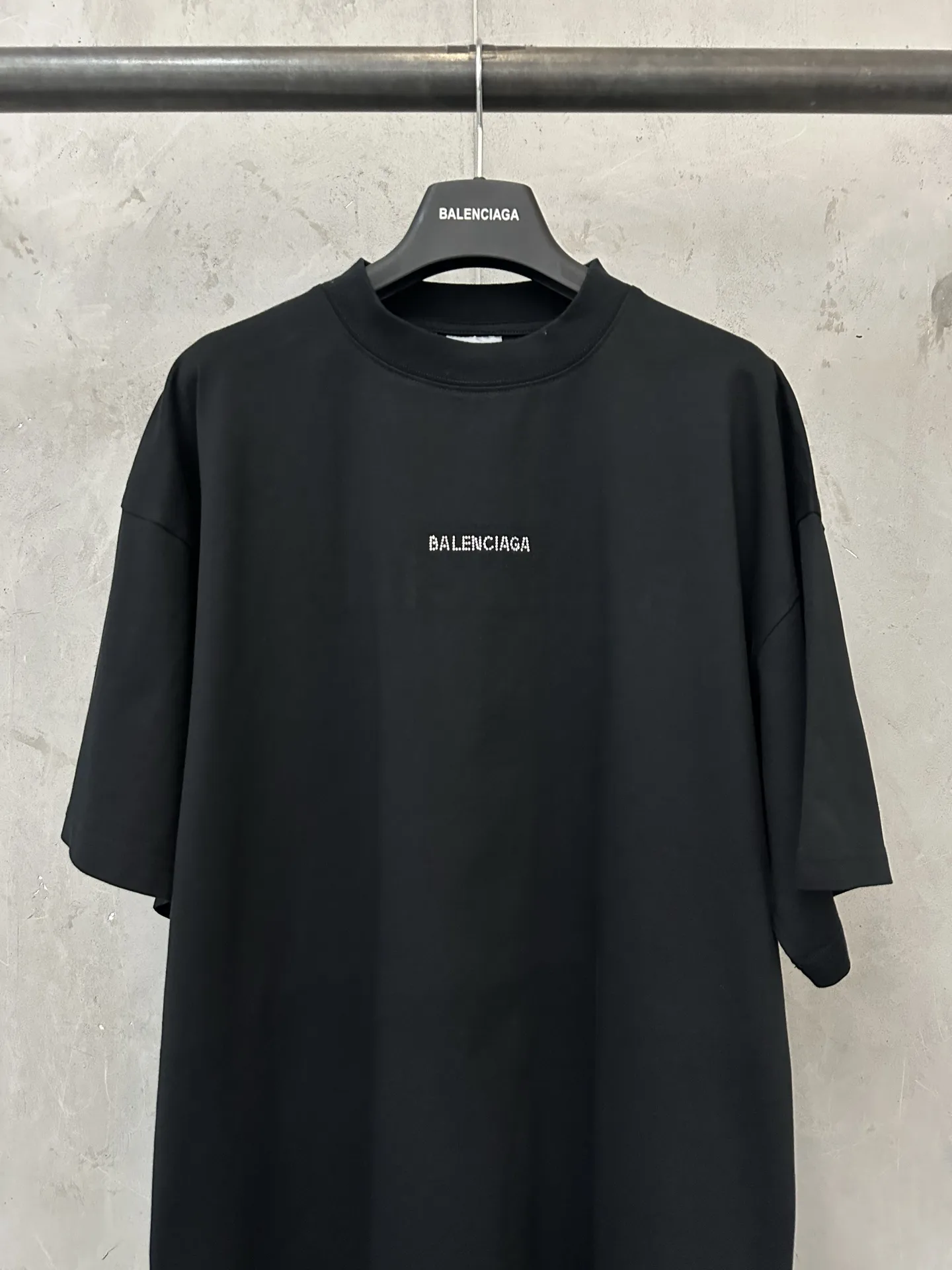Rhinestone Logo Oversized T-Shirt D20020190 — view 3