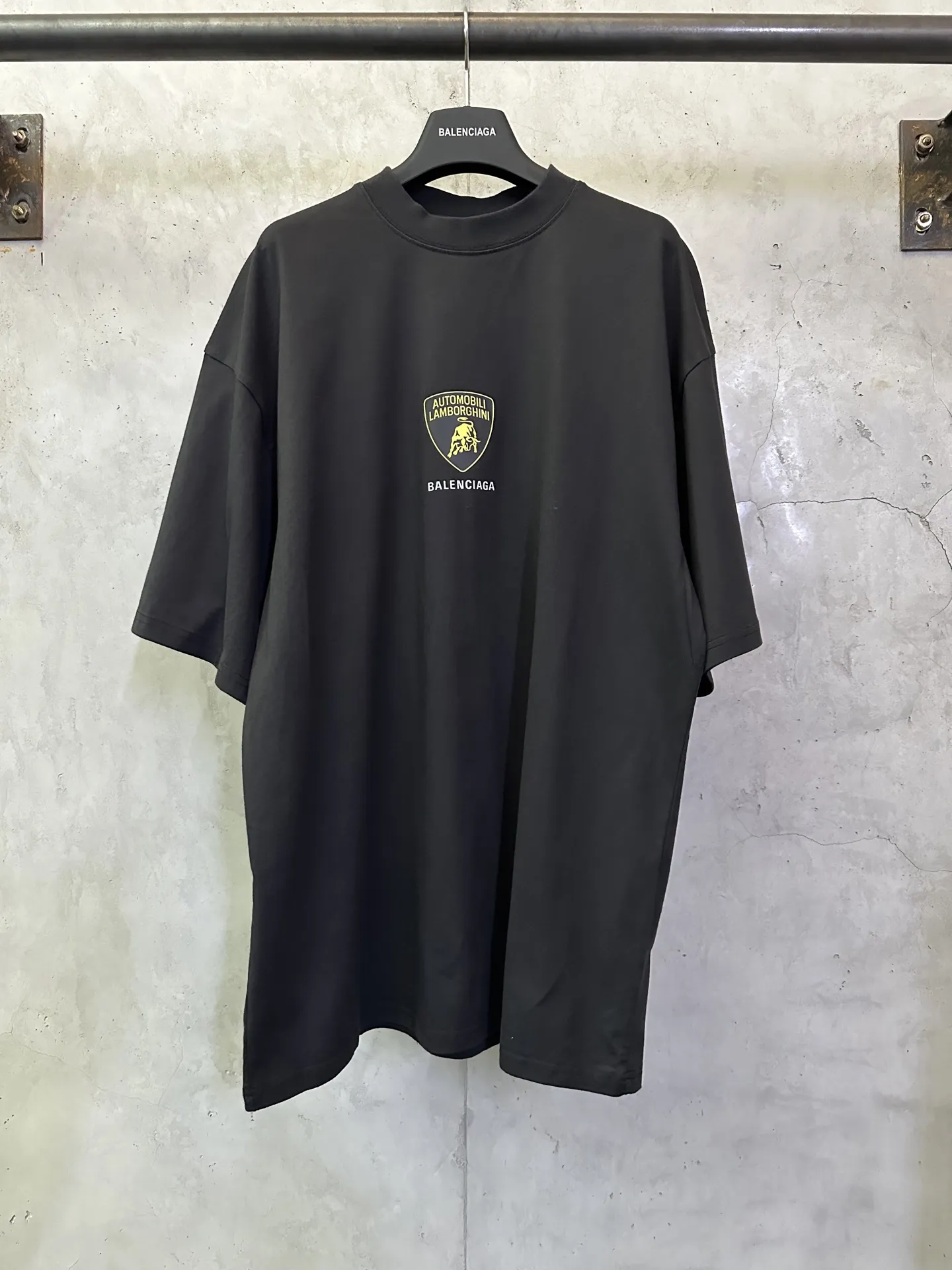 Balenciaga x Lamborghini Logo Print T-Shirt D20012835