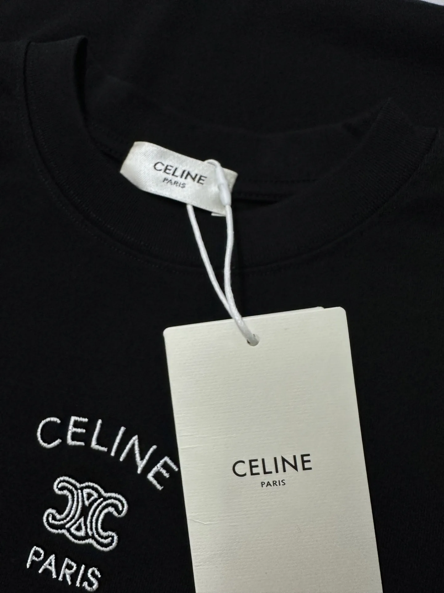 Logo-Embroidered Long-Sleeved T-Shirt D20018977 — view 6