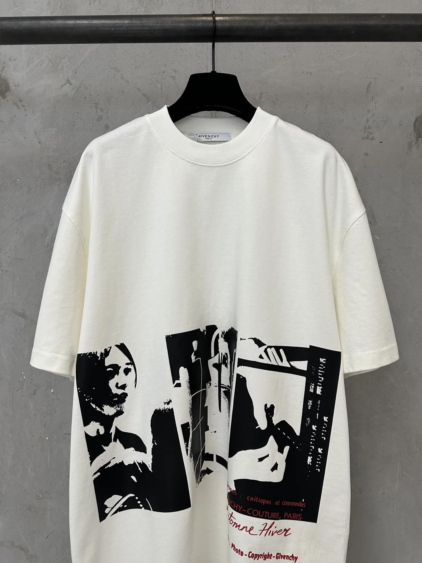 Givenchy Photo Print Heavyweight Cotton T-Shirt D20011874 — view 3