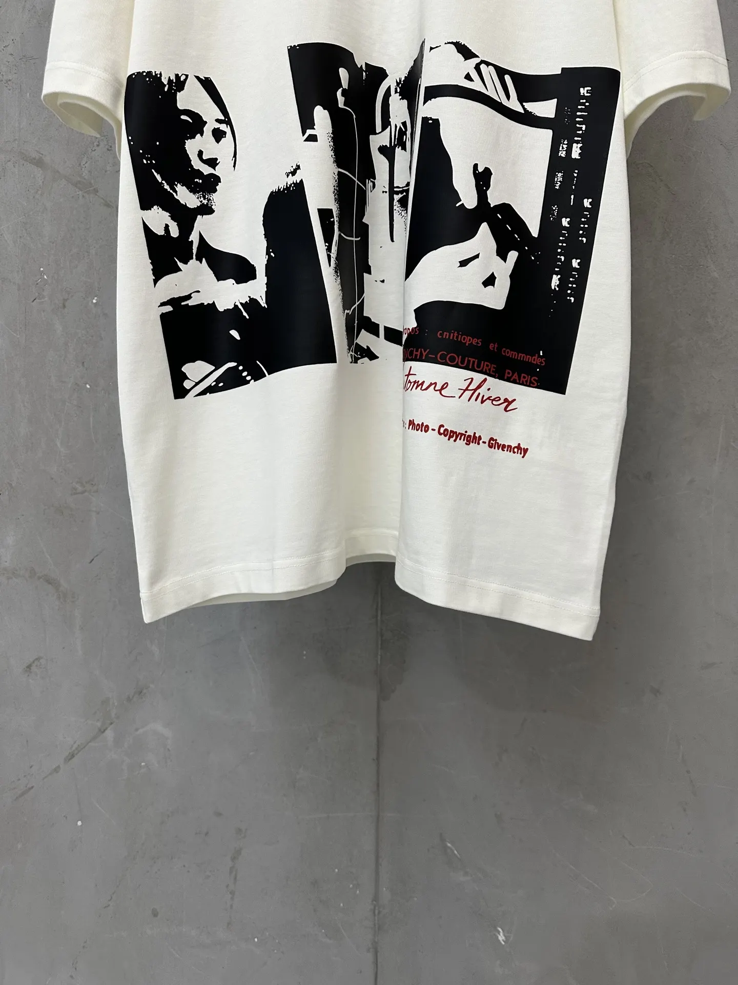Givenchy Photo Print Heavyweight Cotton T-Shirt D20011874 — view 4
