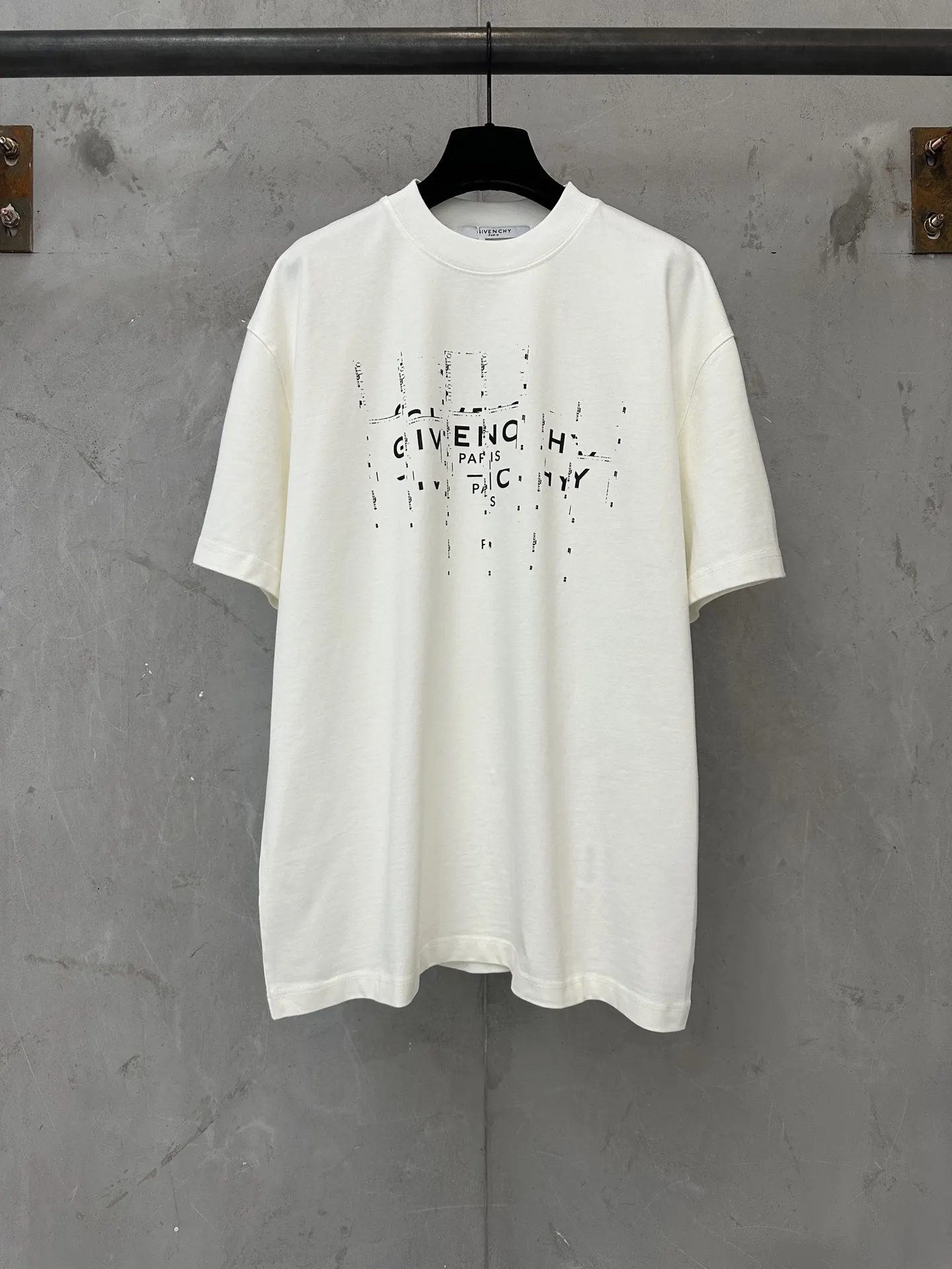 Distorted Logo Heavyweight Cotton T-Shirt D20011899