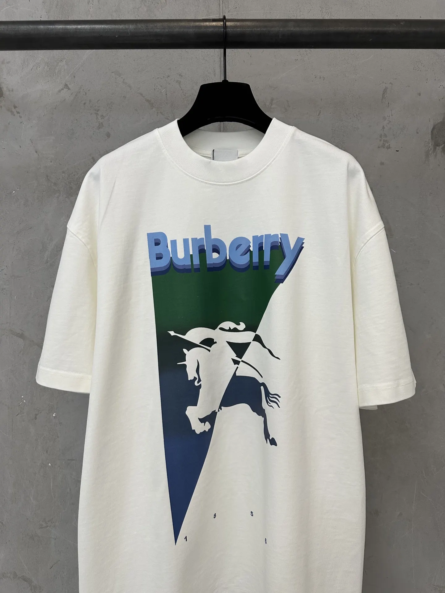 Equestrian Knight Graphic Cotton T-Shirt D20011901 — view 3
