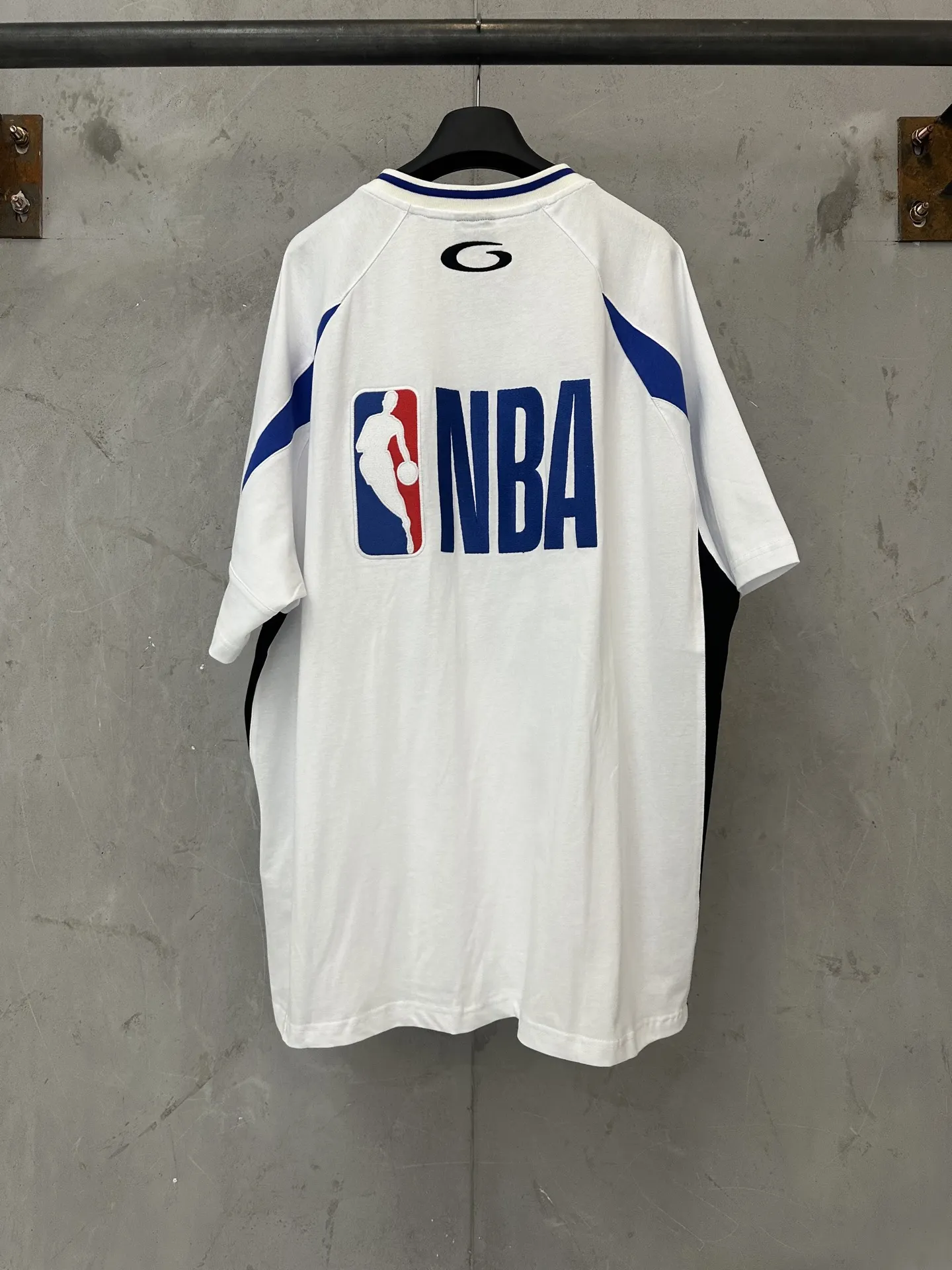 Balenciaga NBA Collaboration Jersey T-Shirt D20511965 — view 2