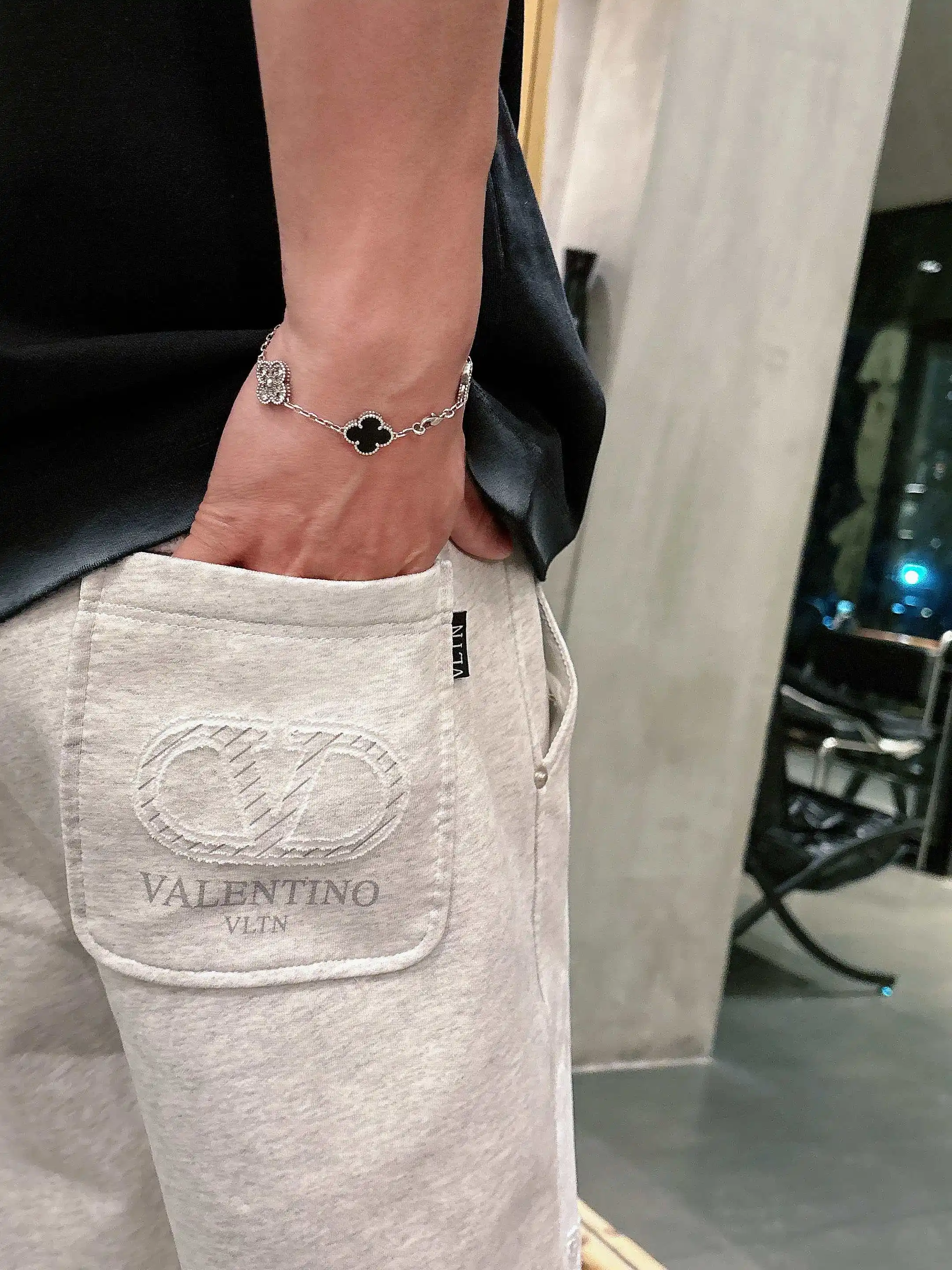 Logo-Embroidered Cotton-Blend Sweatpants D21013607 — view 8