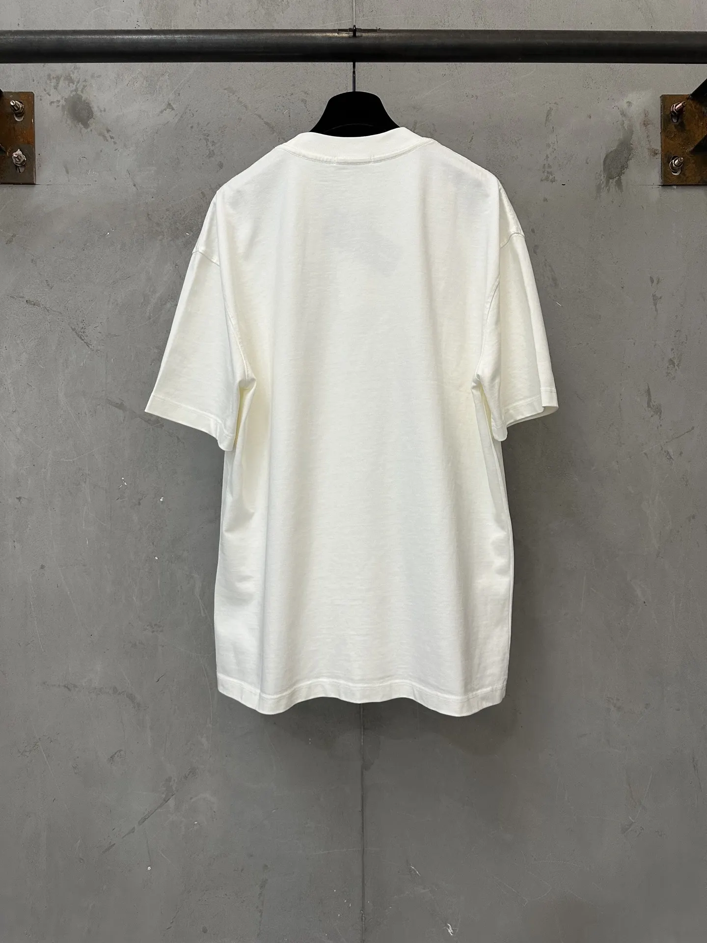 Embroidered Heavyweight Cotton T-Shirt D21023503 — view 2