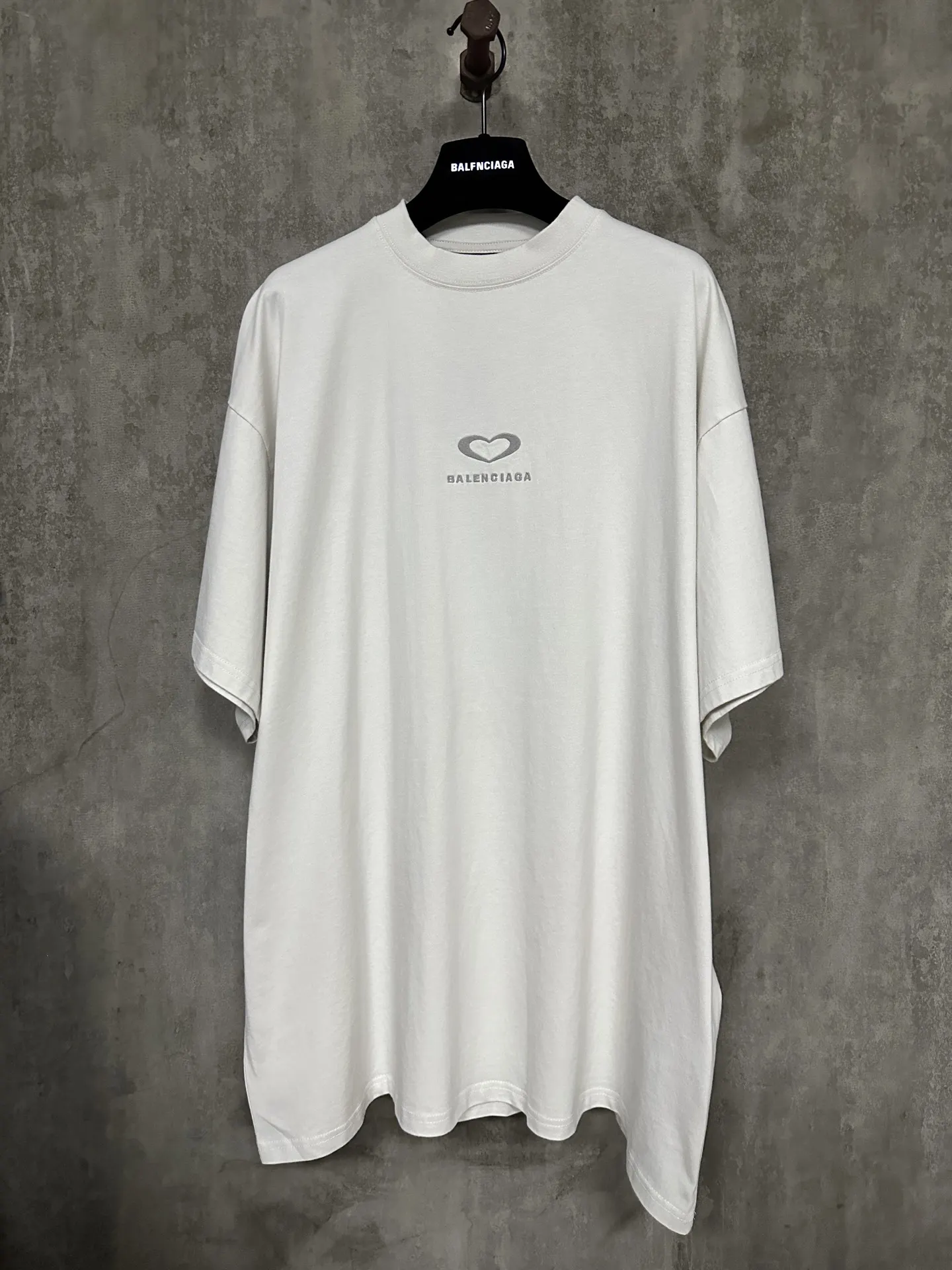 Logo-Embroidered Oversized Cotton T-Shirt D21015726