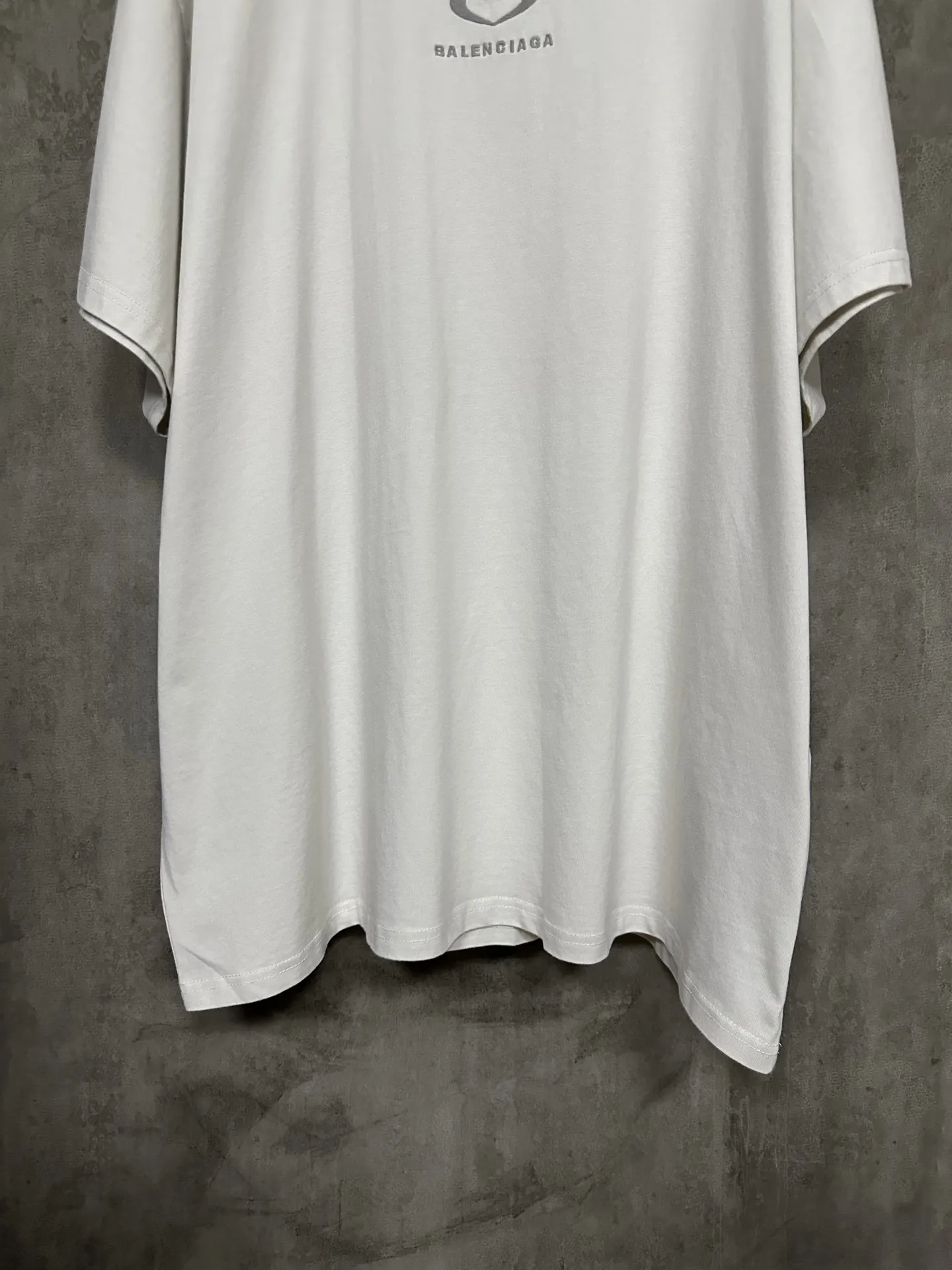 Logo-Embroidered Oversized Cotton T-Shirt D21015726 — view 4