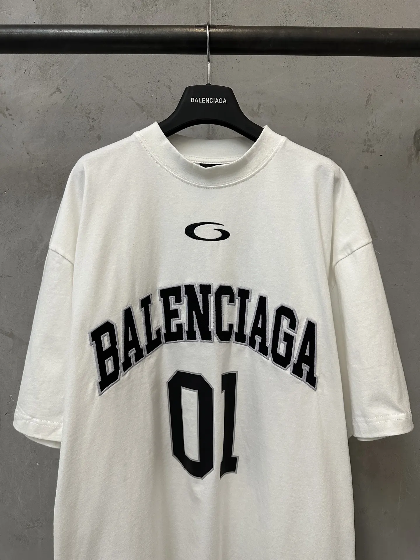 Logo-Embroidered Basketball Jersey T-Shirt D21011577 — view 3