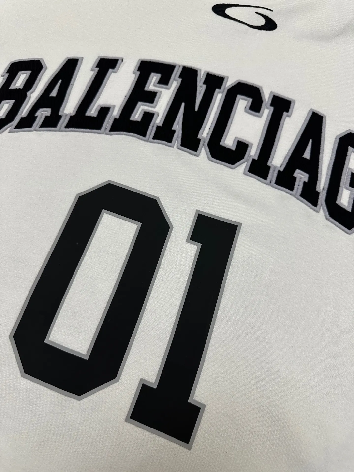 Logo-Embroidered Basketball Jersey T-Shirt D21011577 — view 6