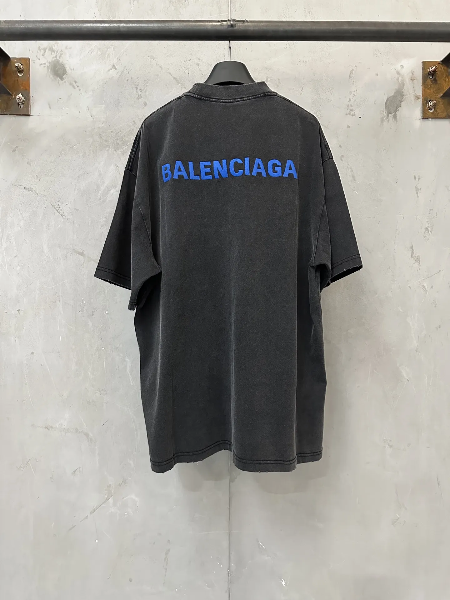 Logo Embroidered Washed Cotton T-Shirt D21024371 — view 2