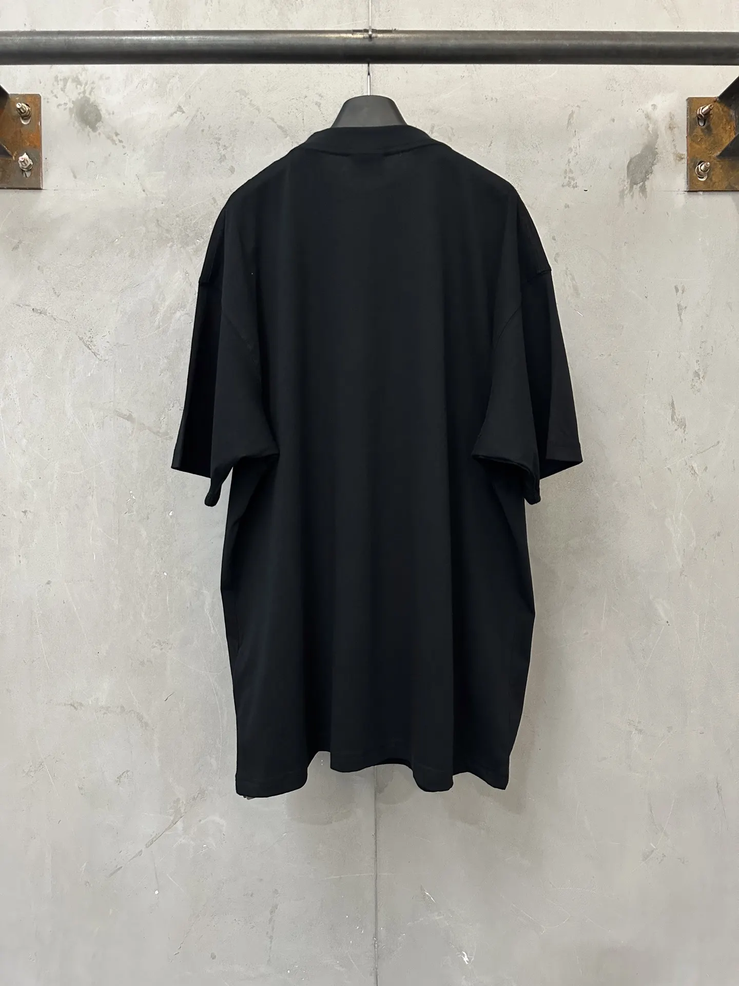 Balenciaga SEGA Logo Oversized T-Shirt D21020232 — view 2