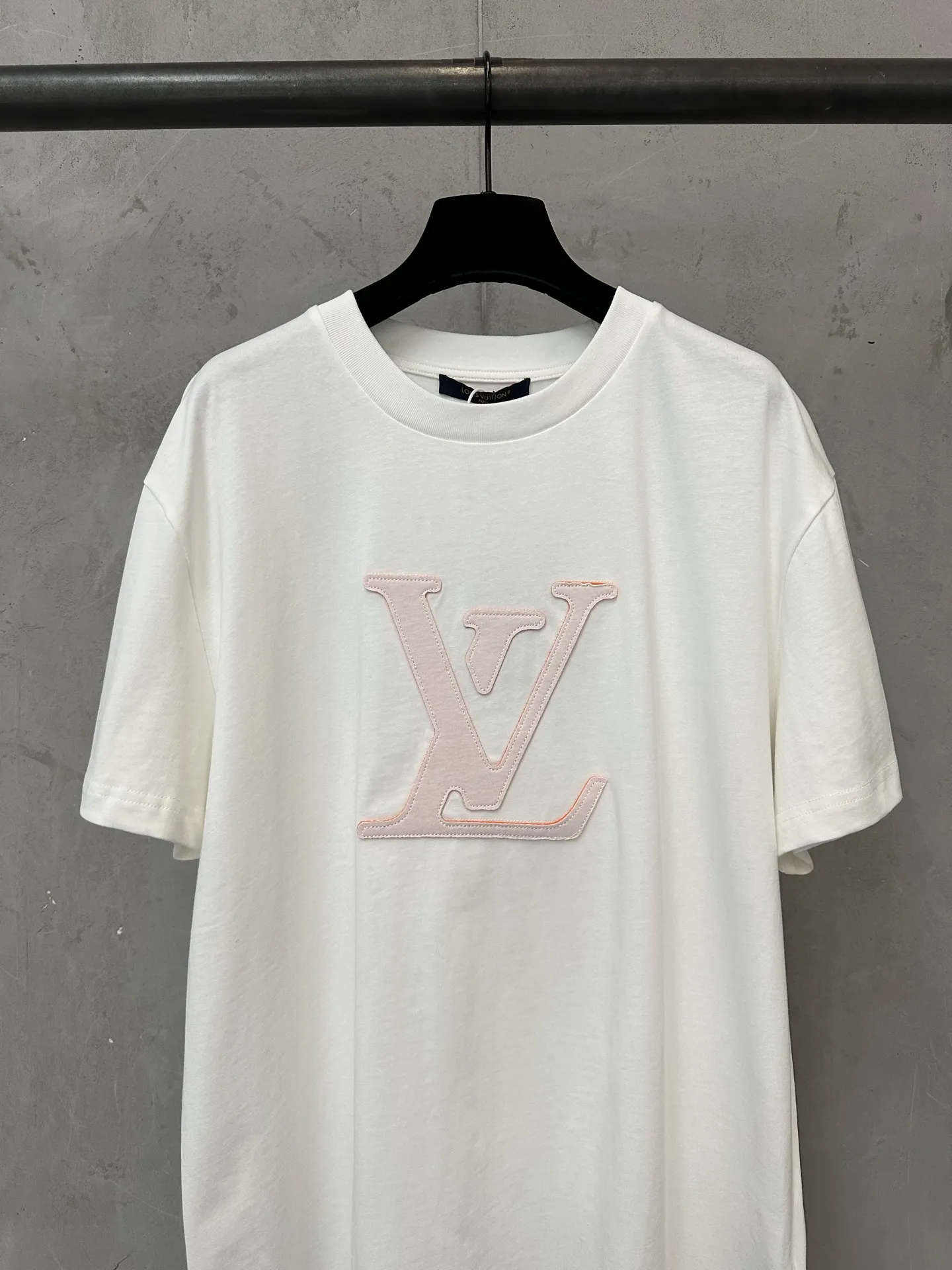 Laser-Cut Logo Cotton T-Shirt D21023583 — view 3