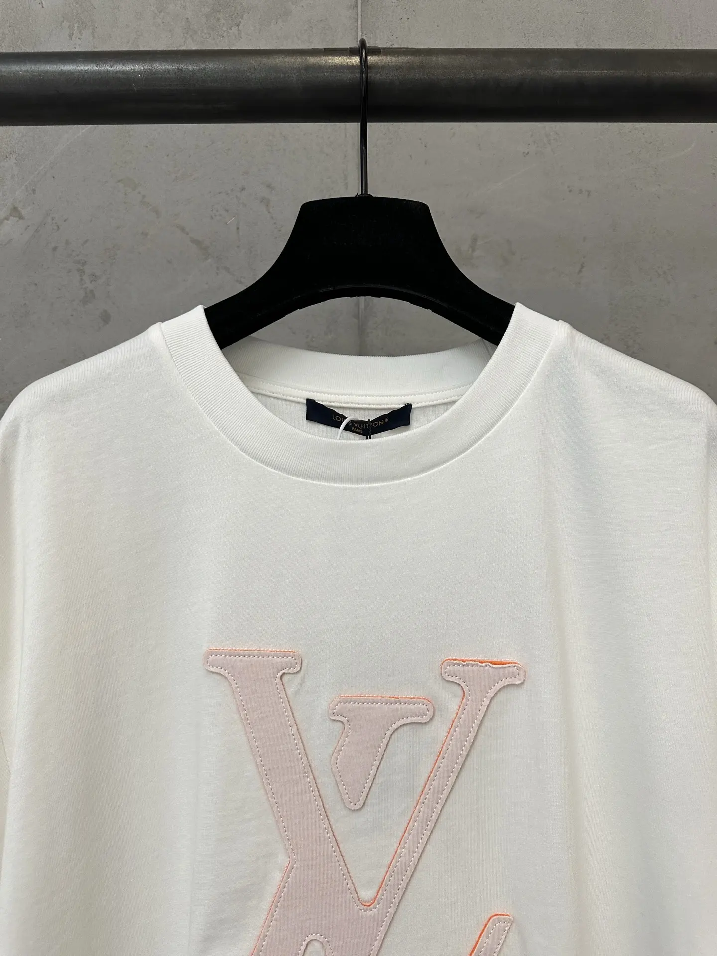 Laser-Cut Logo Cotton T-Shirt D21023583 — view 5