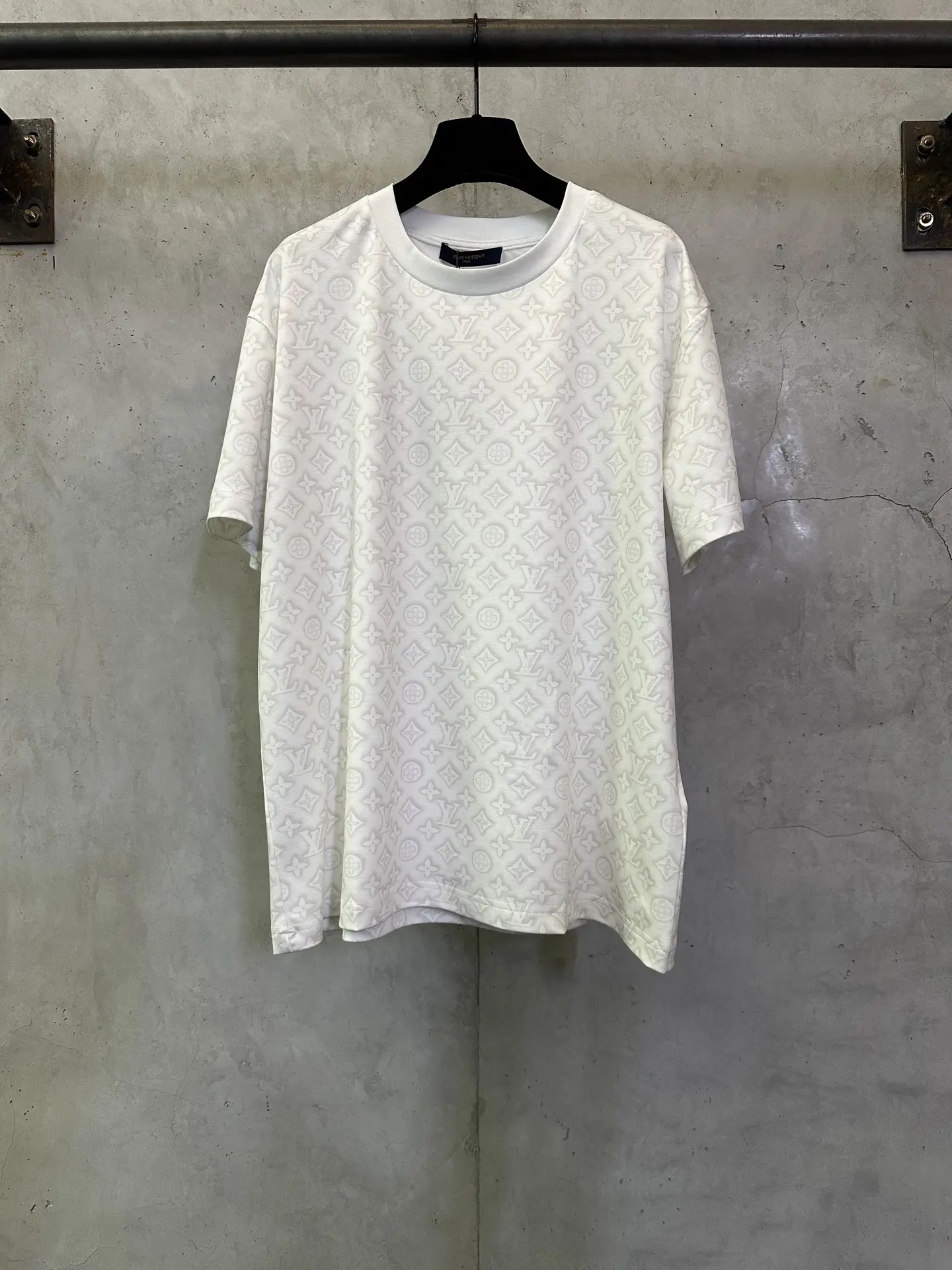 Monogram Embossed Cotton T-Shirt D21012824