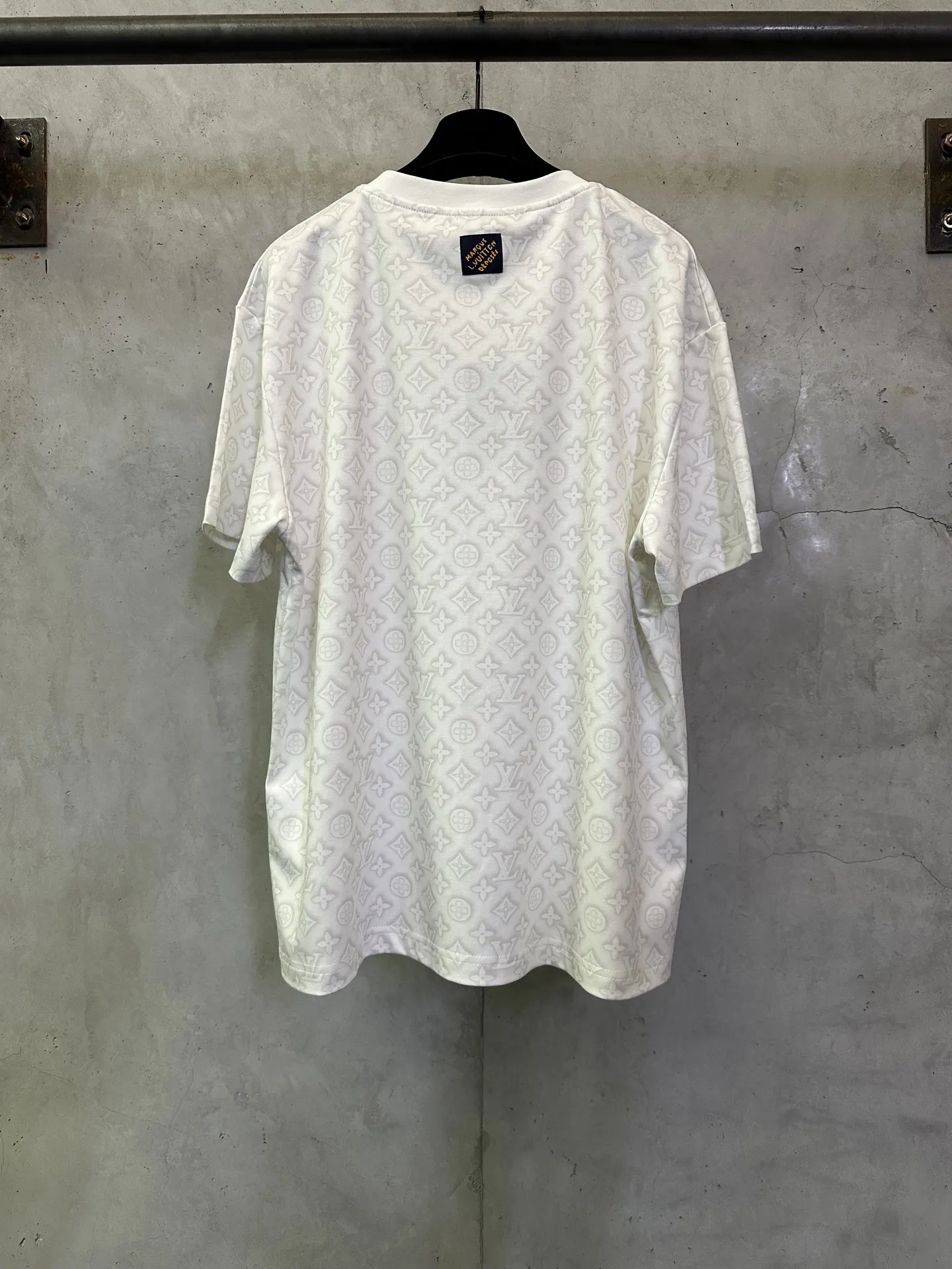 Monogram Embossed Cotton T-Shirt D21012824 — view 2
