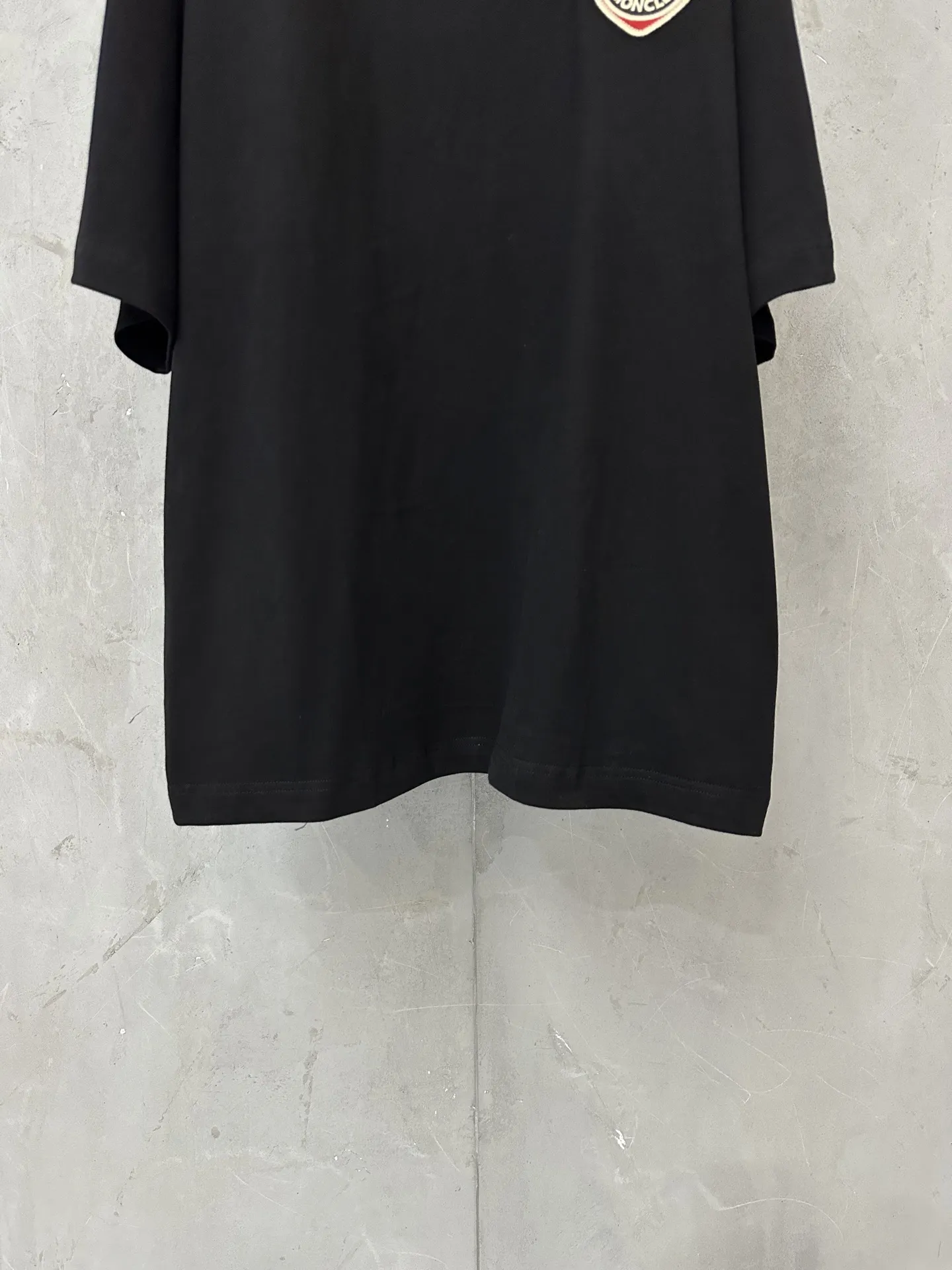 Heart Logo Embroidered Cotton T-Shirt D21011869 — view 4