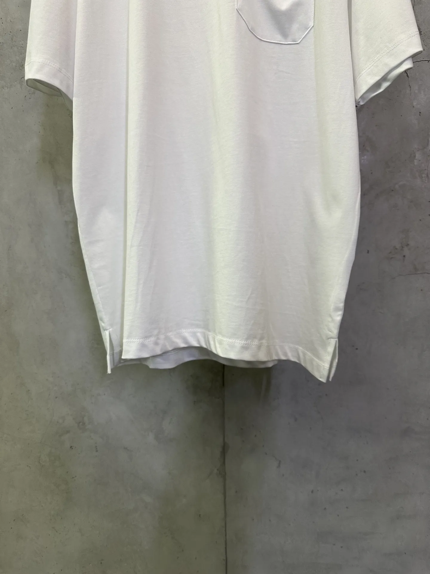 Logo-Badge Cotton Pocket T-Shirt D21012808 — view 4