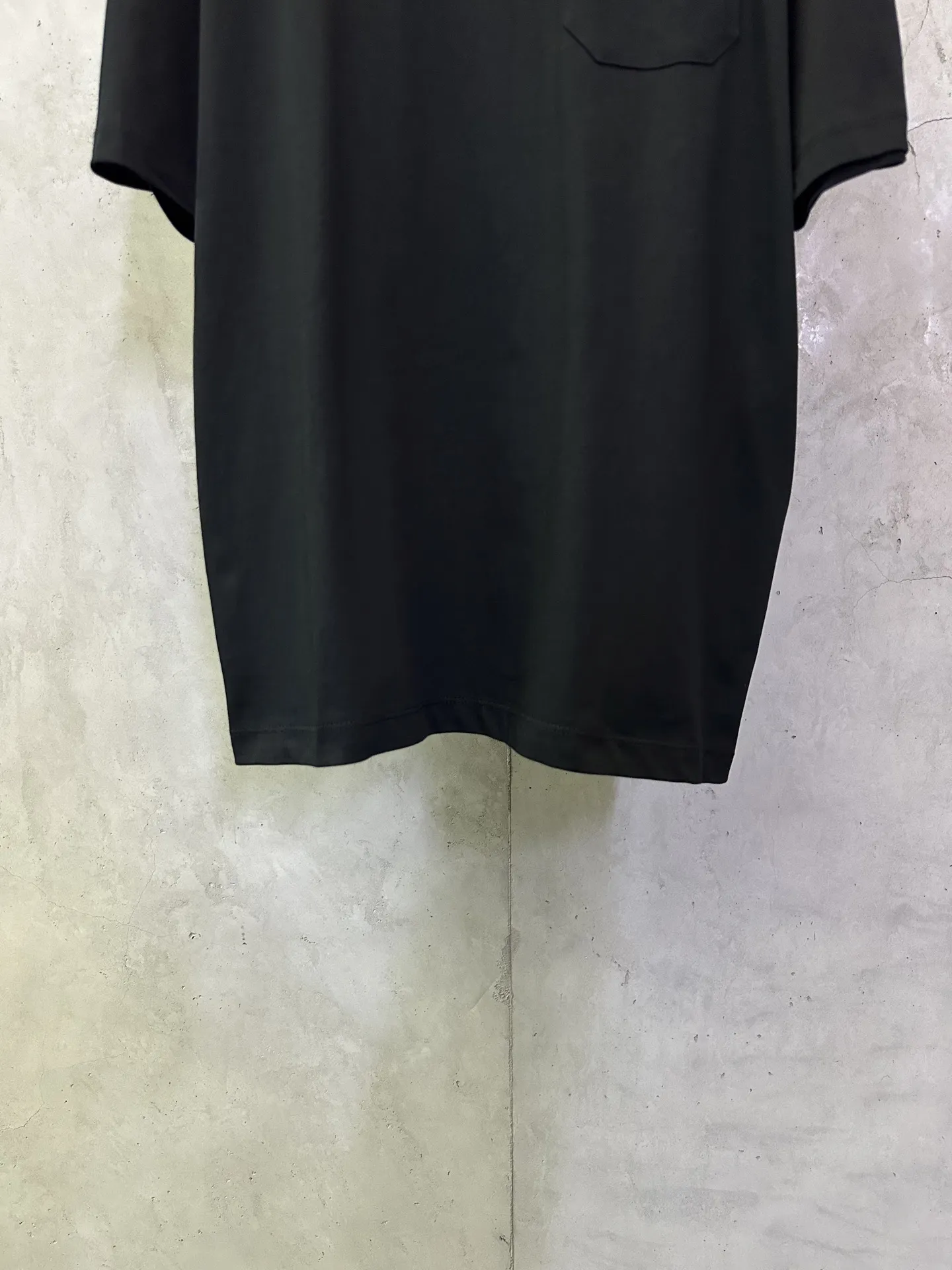 Logo-Badge Cotton Pocket T-Shirt D21012809 — view 4