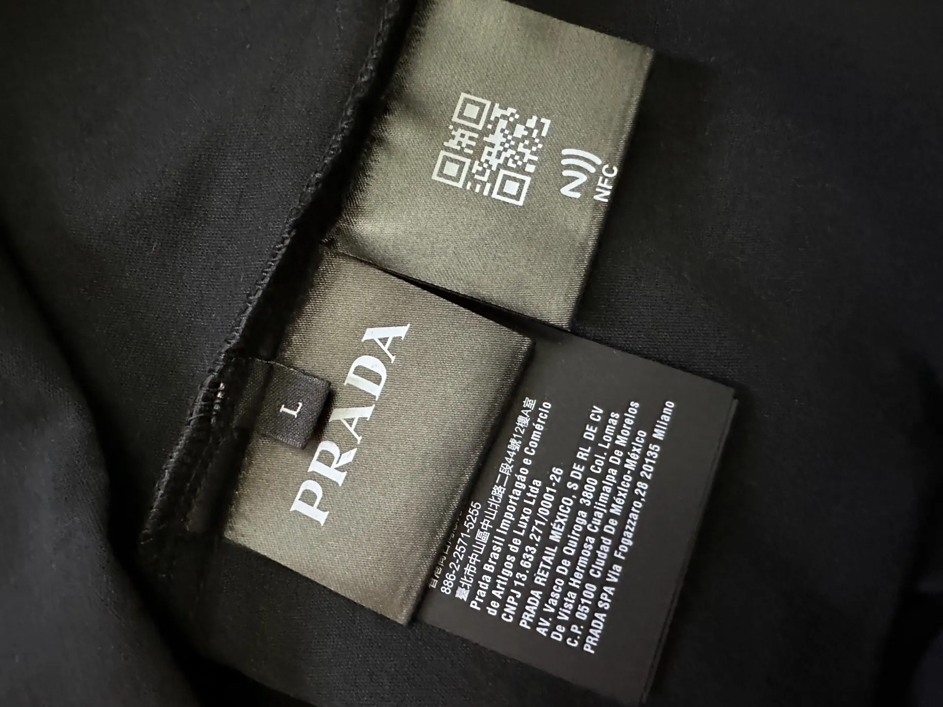 Logo-Badge Cotton Pocket T-Shirt D21012809 — view 9