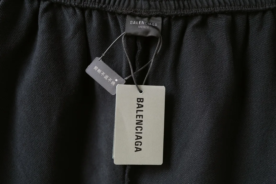 Distressed Mud-Wash Embroidered Sweat Shorts D21014629 — view 8