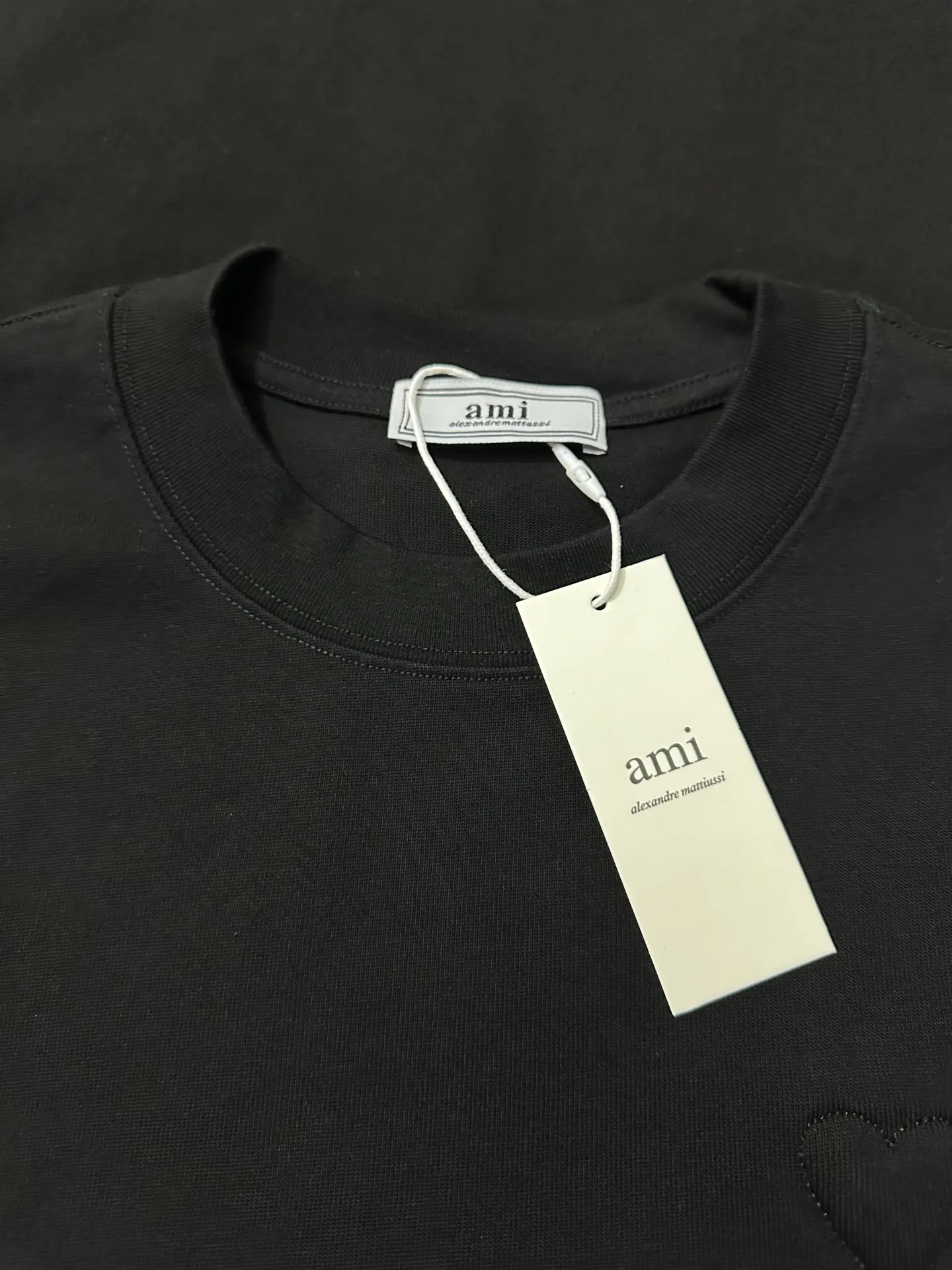 Ami de Coeur Tonal Embroidery Heavyweight T-Shirt D21023514 — view 6
