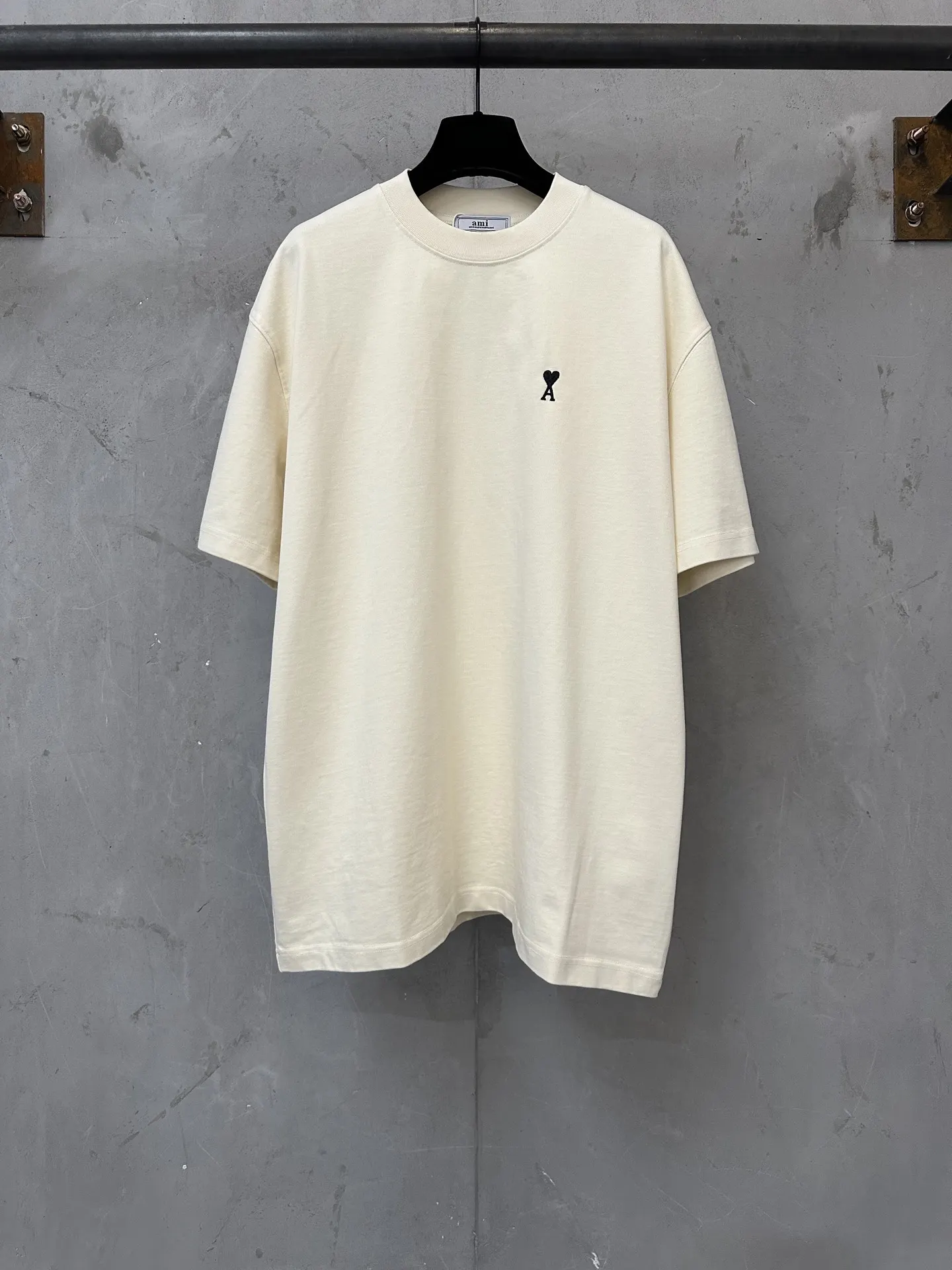 Ami de Coeur Embroidered Heavyweight T-Shirt D21020201