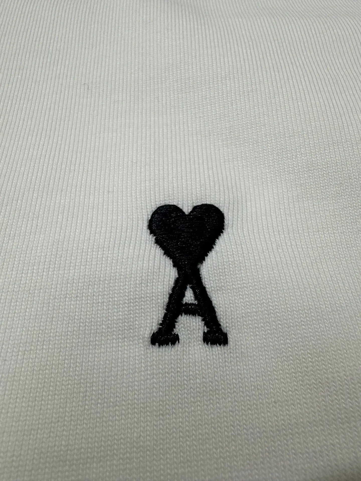 Ami de Coeur Embroidered Heavyweight T-Shirt D21020200 — view 7