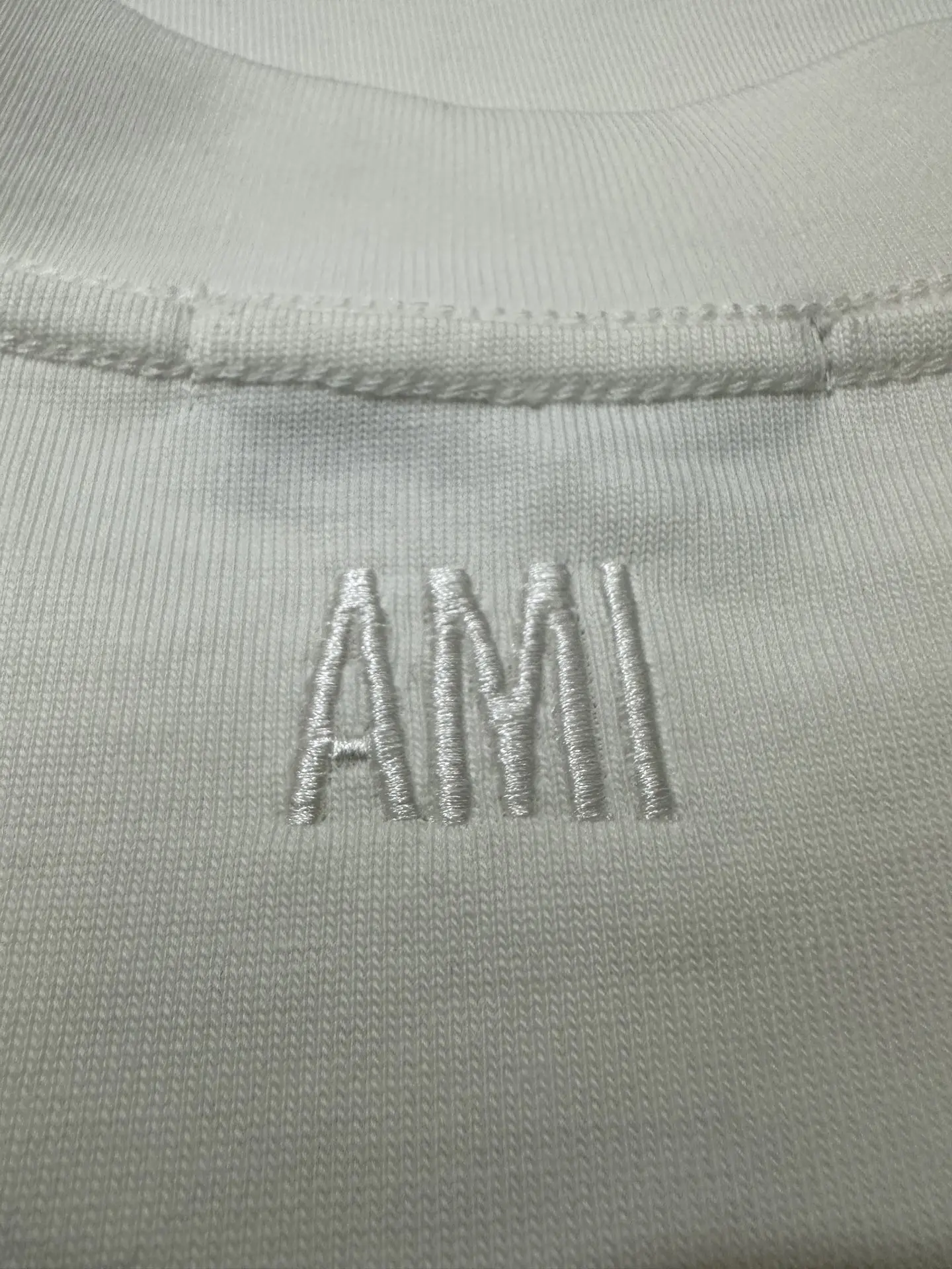 Ami de Coeur Embroidered Heavyweight T-Shirt D21020200 — view 8