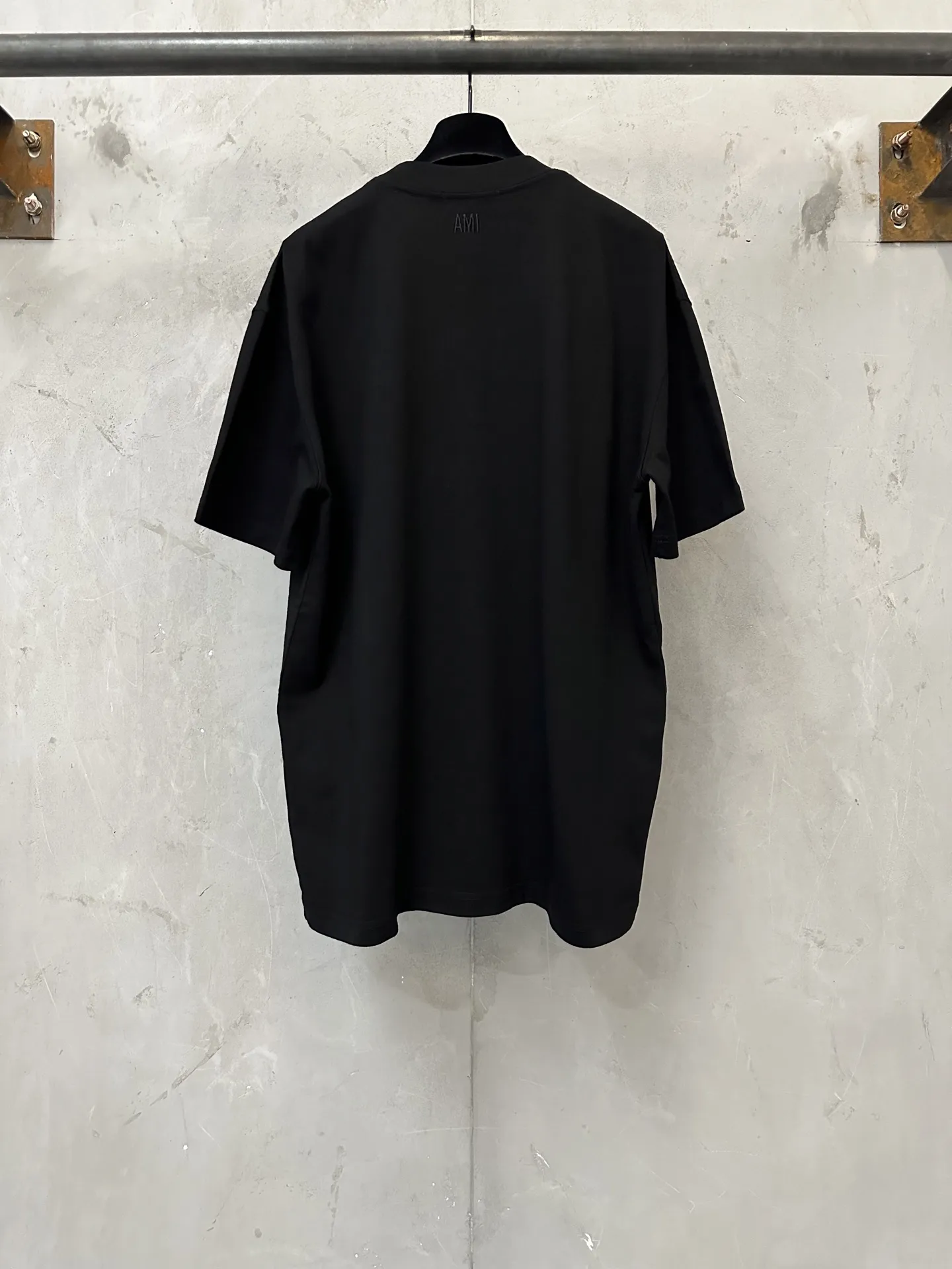 Ami de Coeur Embroidered Heavyweight T-Shirt D21020197 — view 2