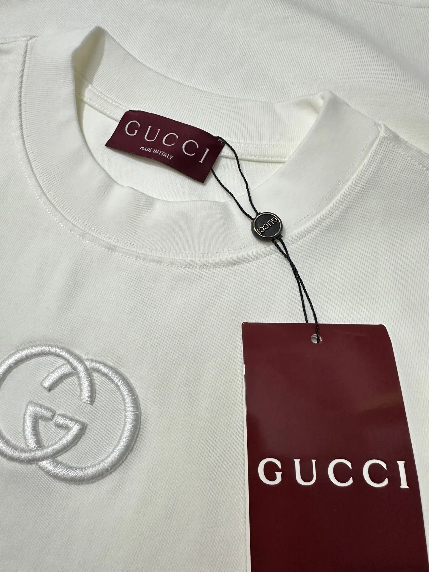 Interlocking G Embroidered Heavyweight T-Shirt D21020212 — view 6