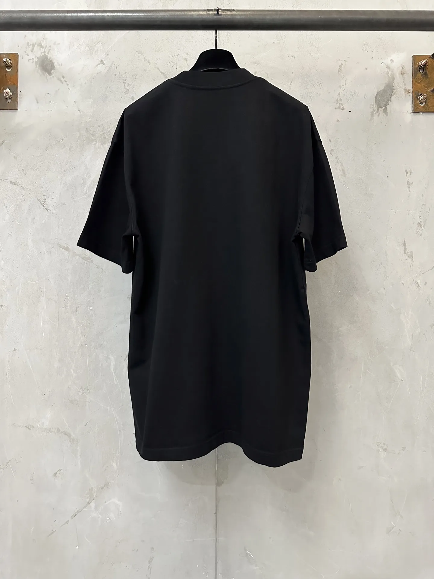 Interlocking G Embroidered Heavyweight Cotton T-Shirt D21020211 — view 2