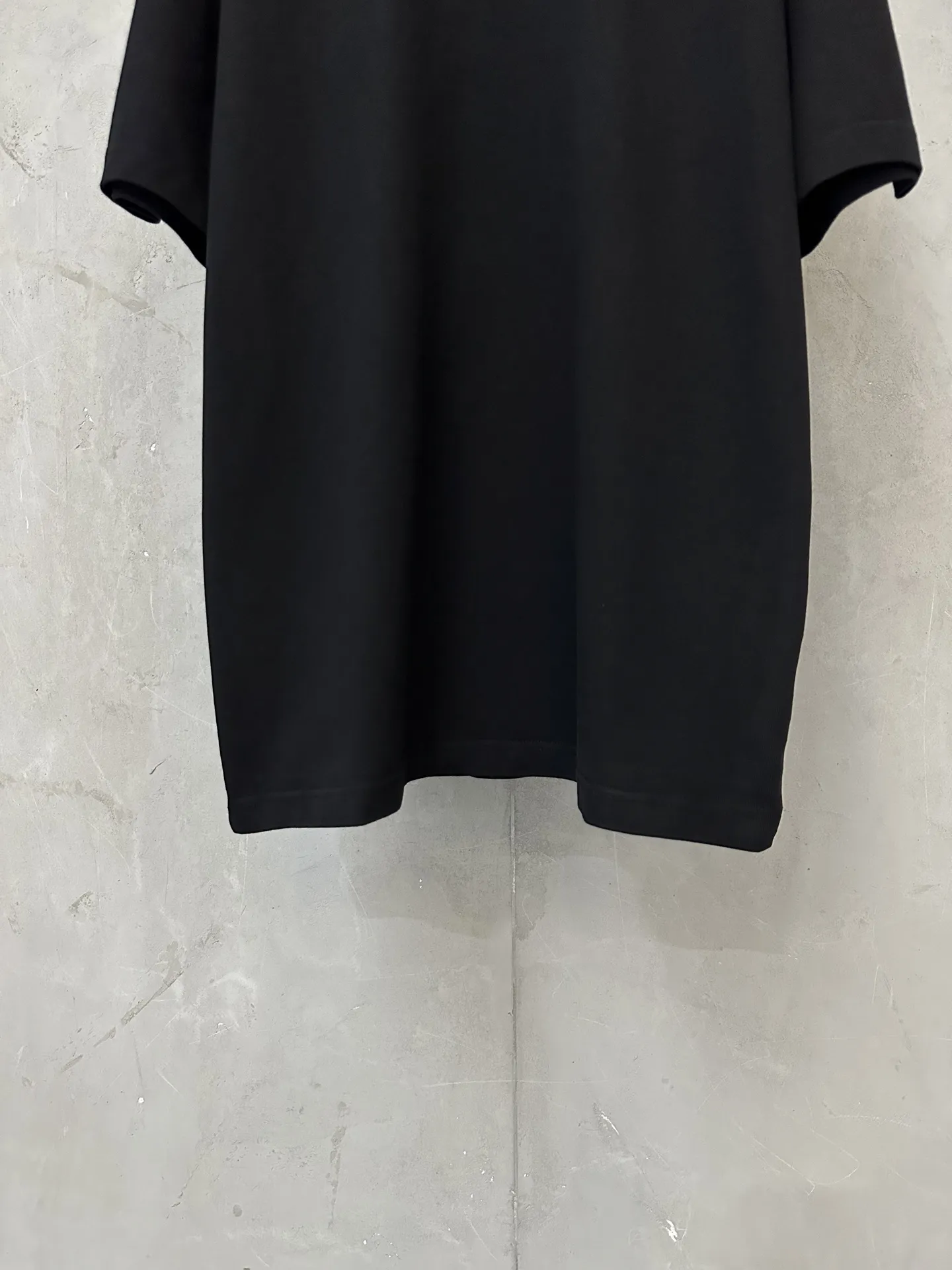Interlocking G Embroidered Heavyweight Cotton T-Shirt D21020211 — view 4
