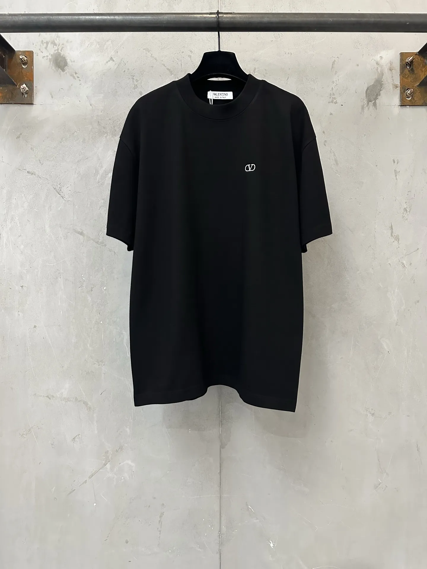 VLogo Embroidered Heavyweight Cotton T-Shirt D21020174